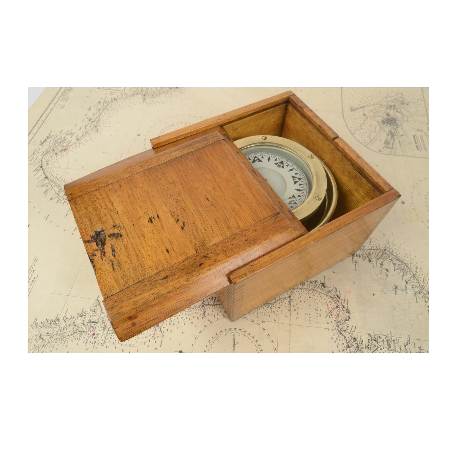 British 1900s Sestrel  Antique Nautical Magnetic Compass in its Original Wooden Box   