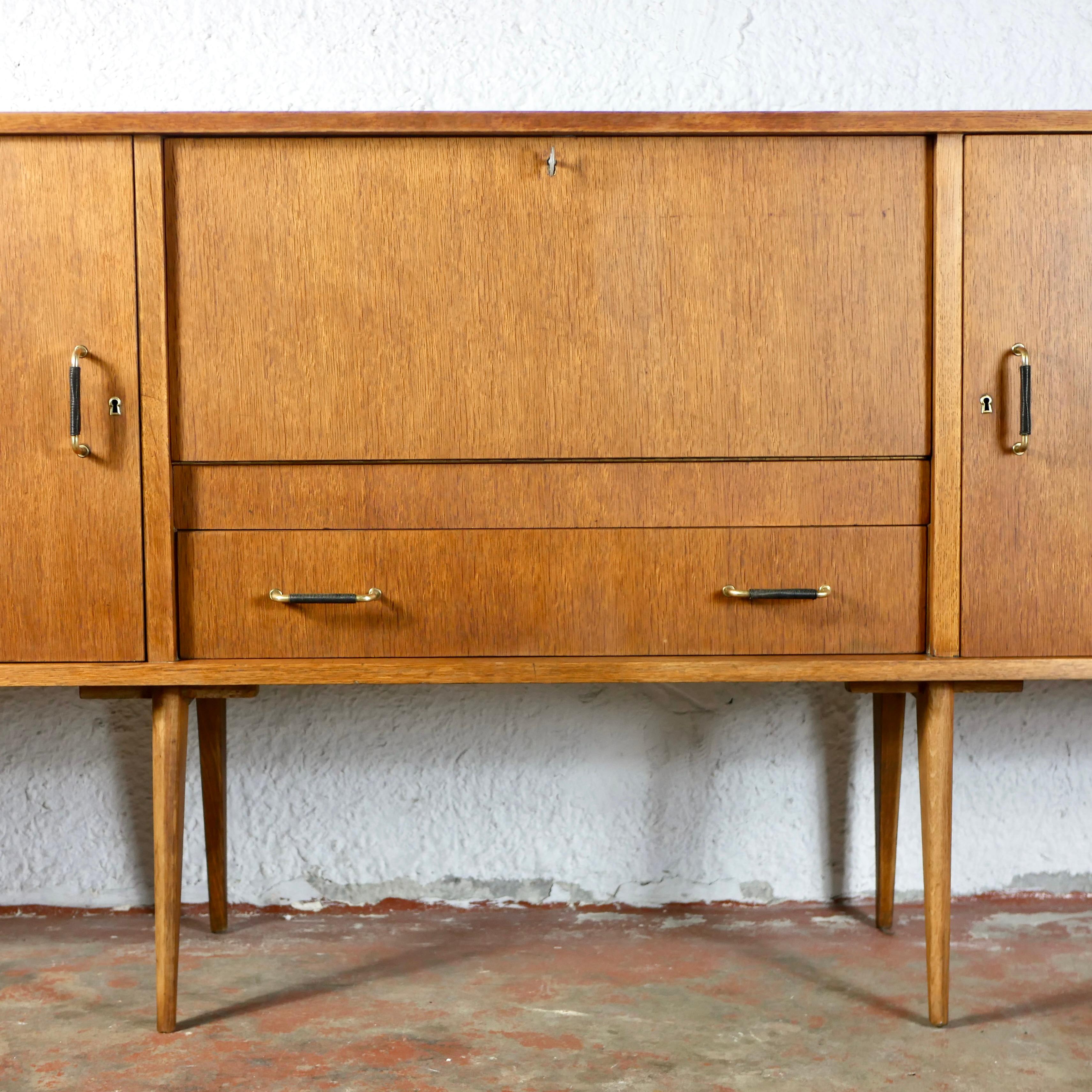 Bois Enfilade haut à pieds de boussole français de Sam, années 1950-60