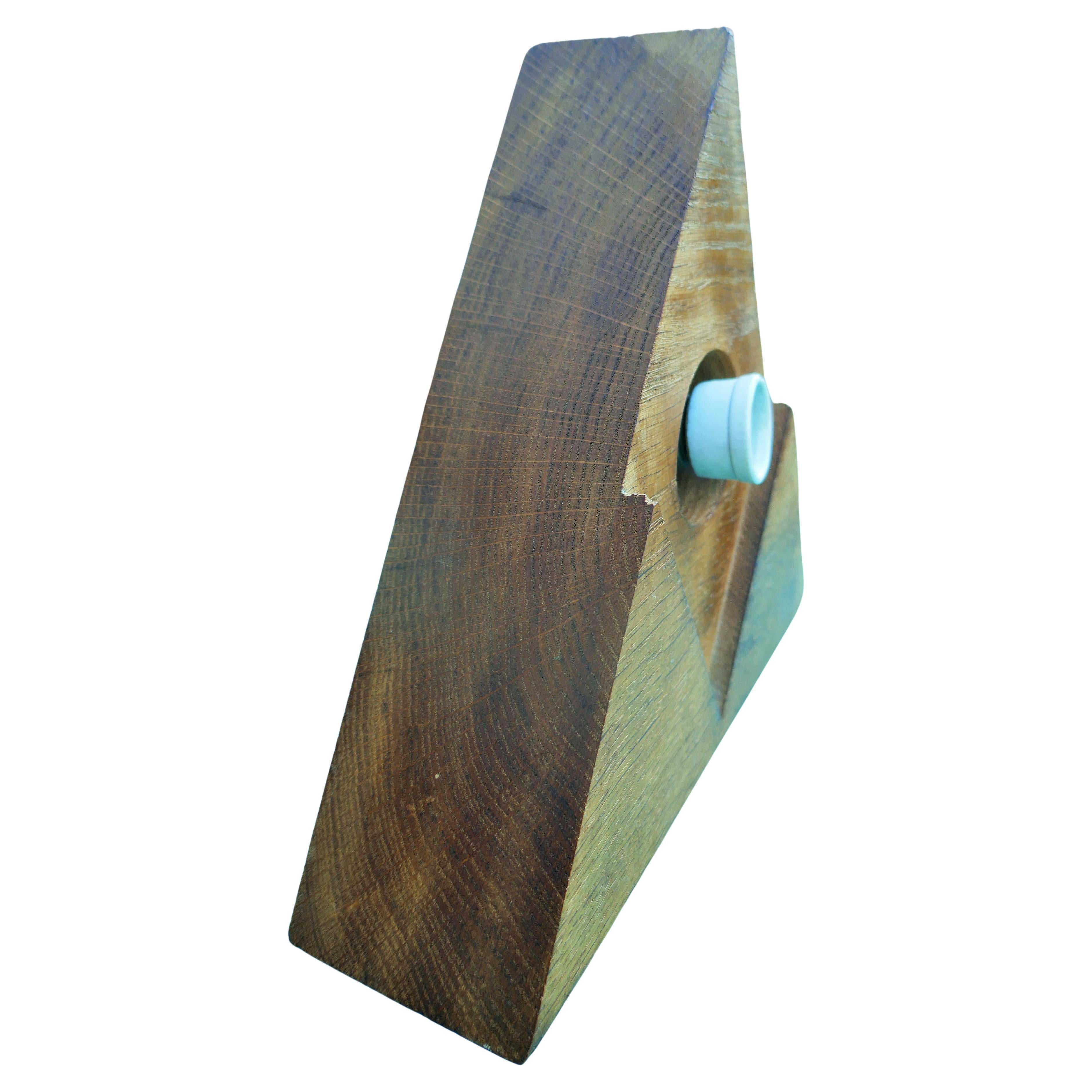 Wood Compass or Masonic symbol table lamp - Iter Massoni For Sale