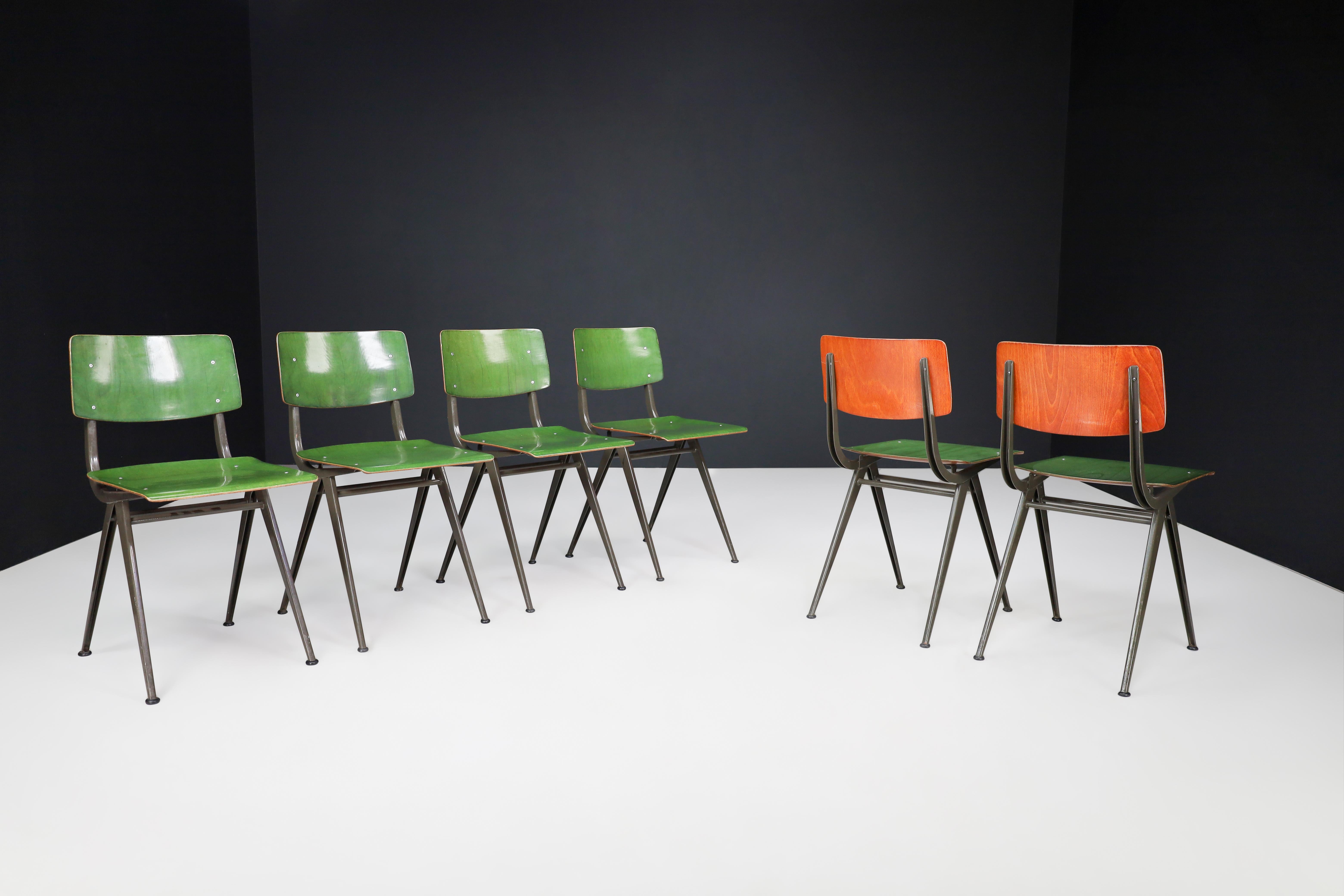 Compass Shaped Dining Chairs by Marko Holland, The Netherlands, 1960s In Good Condition In Almelo, NL