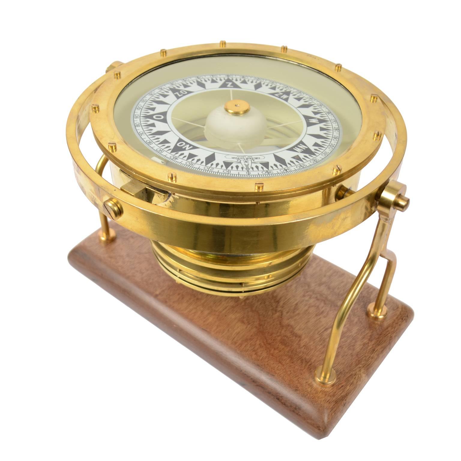 Compass Signed Observator, 1920s 8