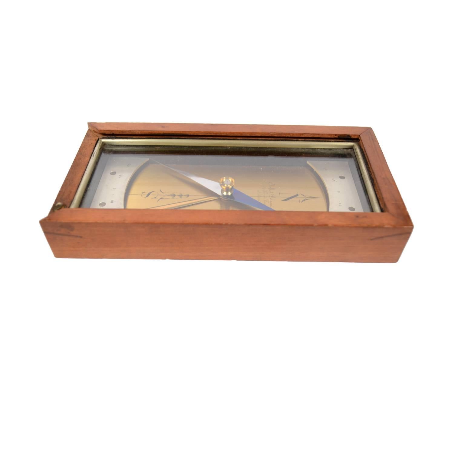Compass Used in Topography, Brass, in Its Original Mahogany Box with Slit Cover In Excellent Condition In Milan, IT