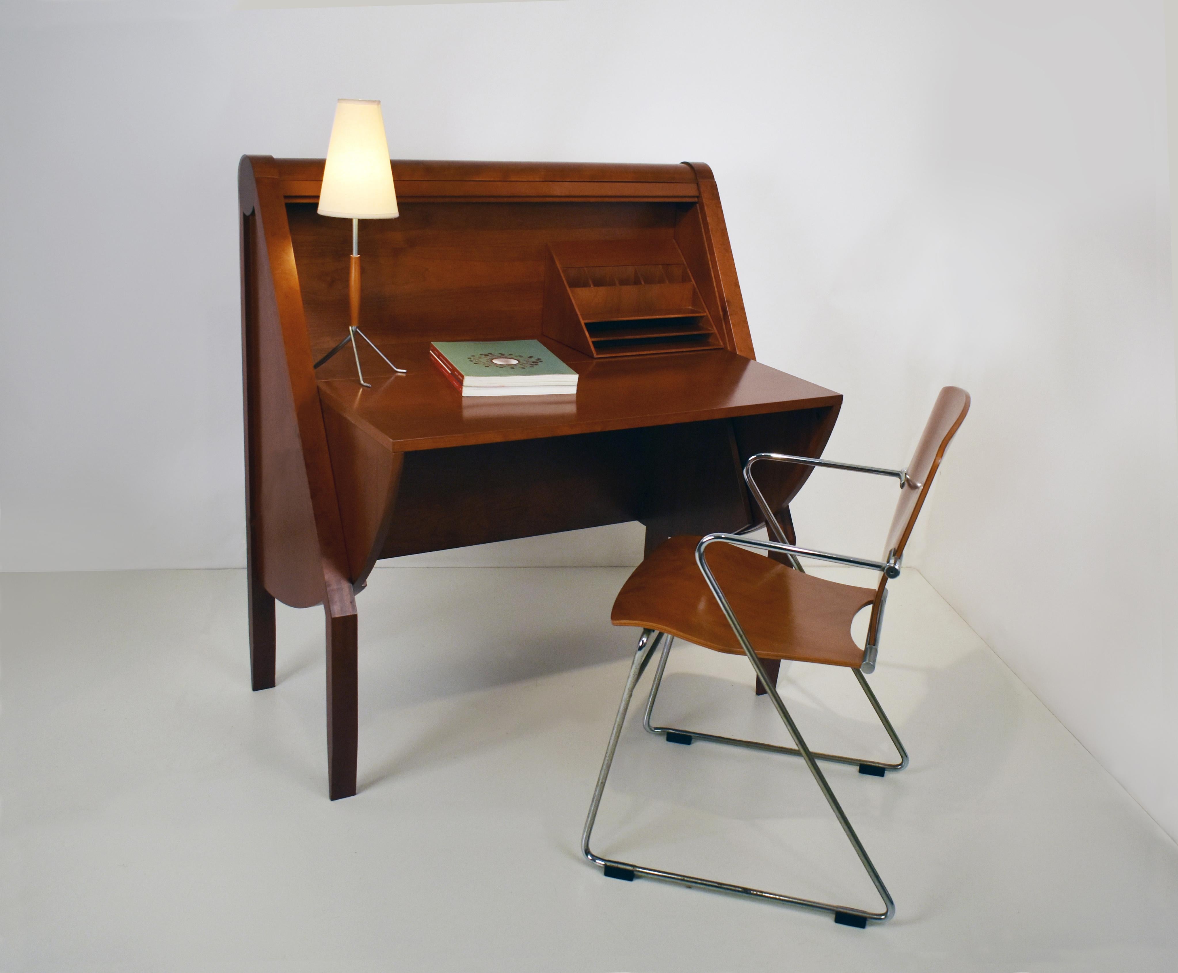 European Compass Writing Desk Bureau by Pedro Miralles Claver for Punt Mobles, circa 1990 For Sale