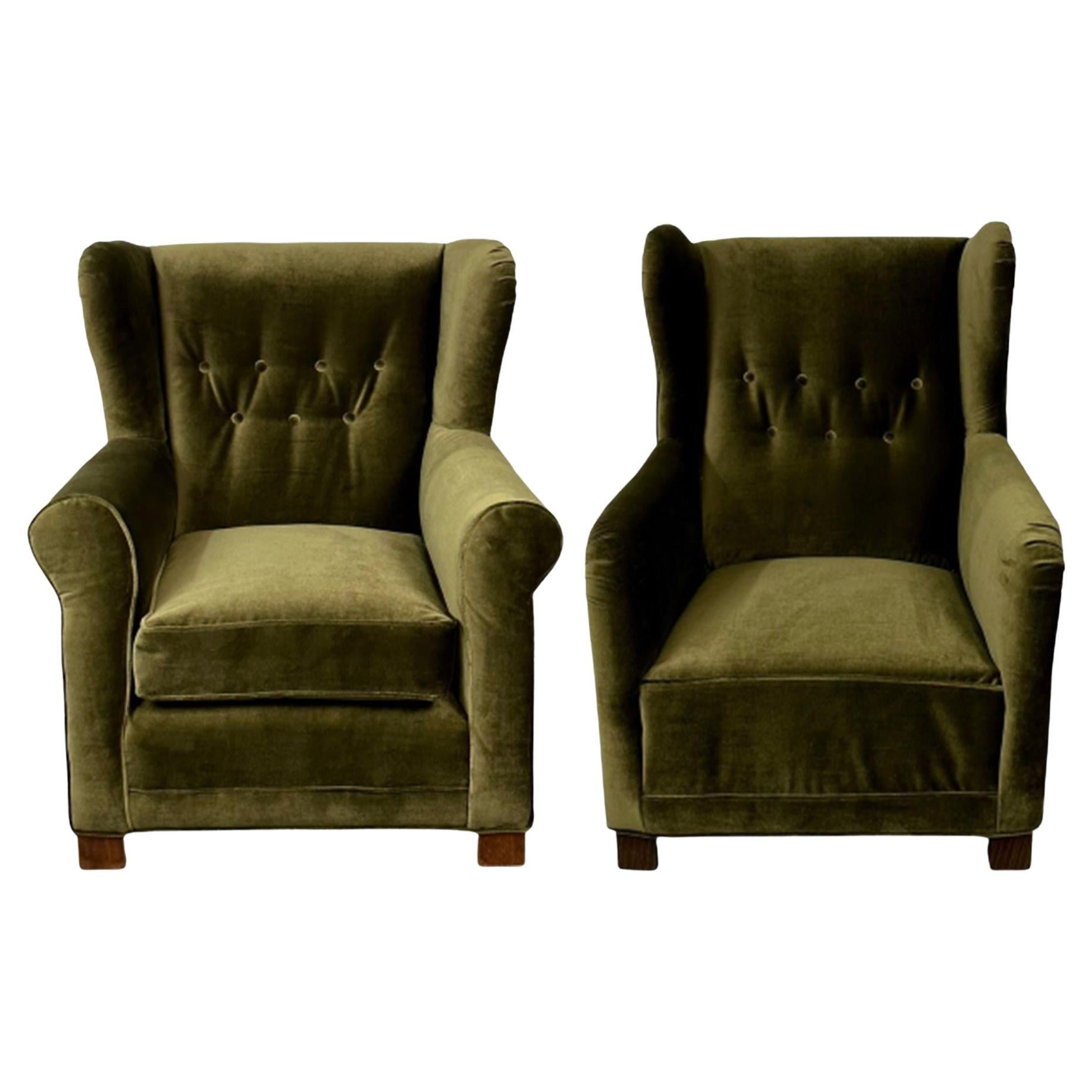 Compatible Pair Danish Cabinetmaker Wingback Lounge Chairs, Fritz Hansen Style