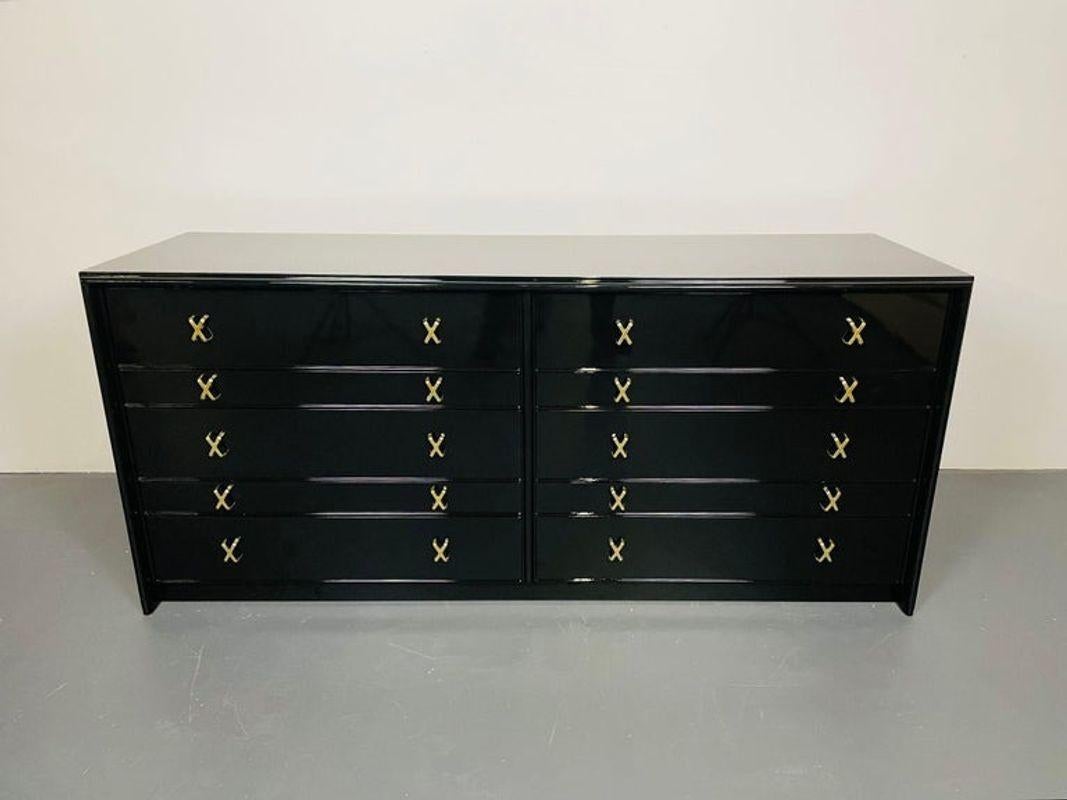 Compatible Pair Mid-Century Modern Dressers, Chests by Paul Frankl, John Stuart In Good Condition For Sale In Stamford, CT