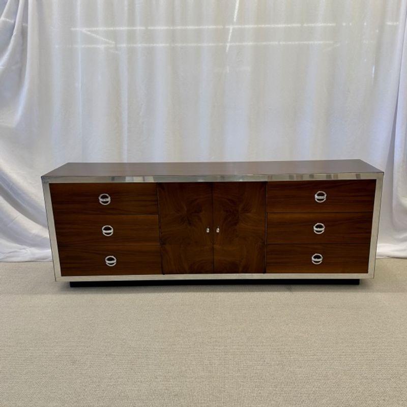 Compatible Pair of Mid-Century Modern Milo Baughman Dressers, Burlwood, Chrome In Good Condition For Sale In Stamford, CT