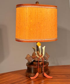 Lampada da tavolo completa e originale Paul Hanson Samuri Helmet Chinoiserie
