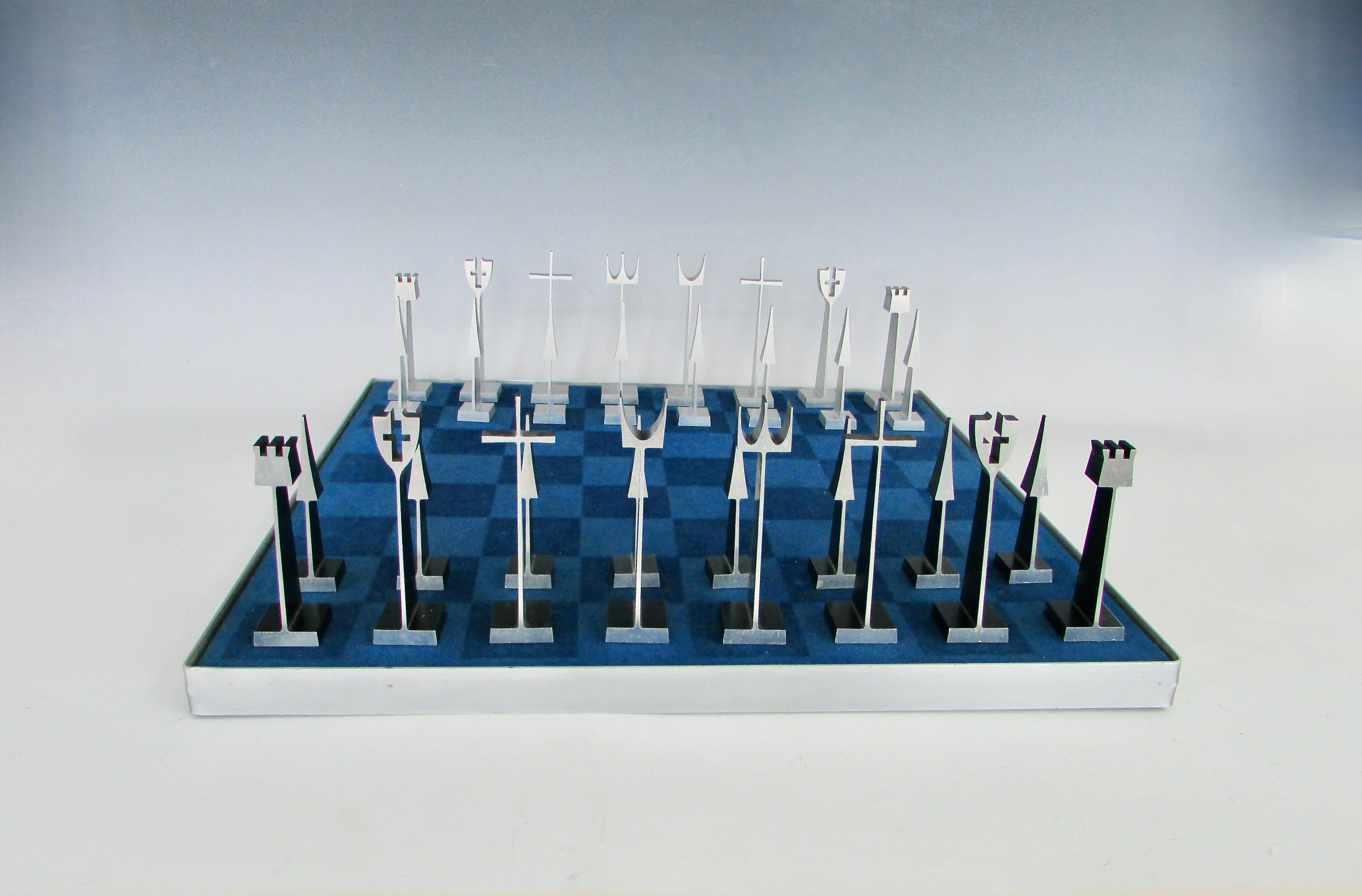 Ensemble d'échecs Austin Cox Alcoa 1962 avec vitrine et carton 7