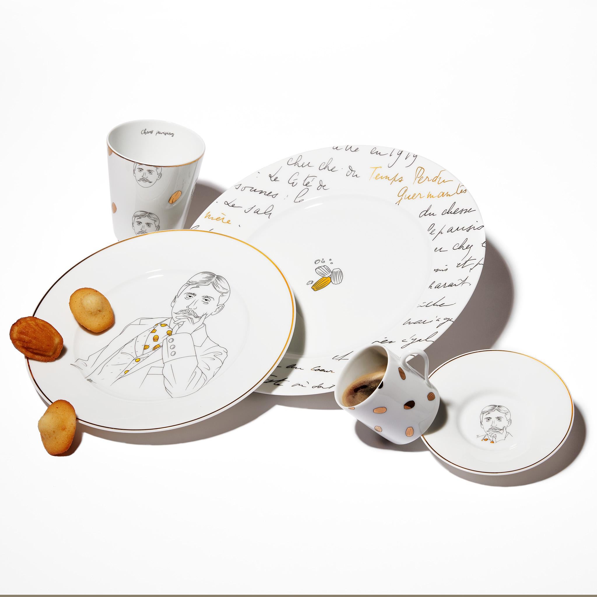 The collection is made of fine porcelain, in the purest tradition of Limoges. The fillets of the delicate designs are made of 24-carat gold and lovingly hand painted in accordance with the IGP Porcelaine de Limoges standards (Geographical Production