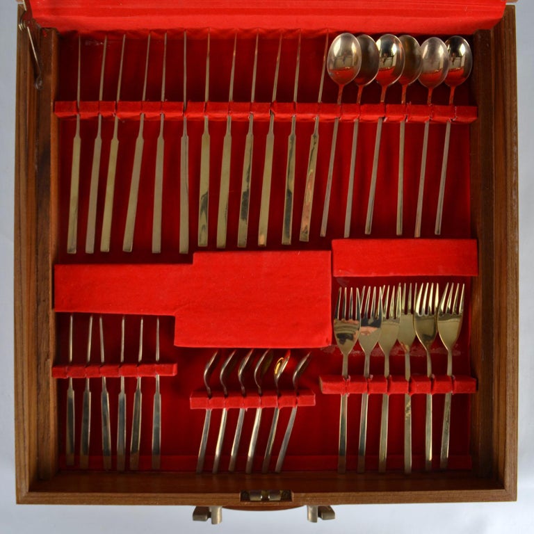 Complete Bronze Dinner Service in Box with 78 Pieces in the Manner of