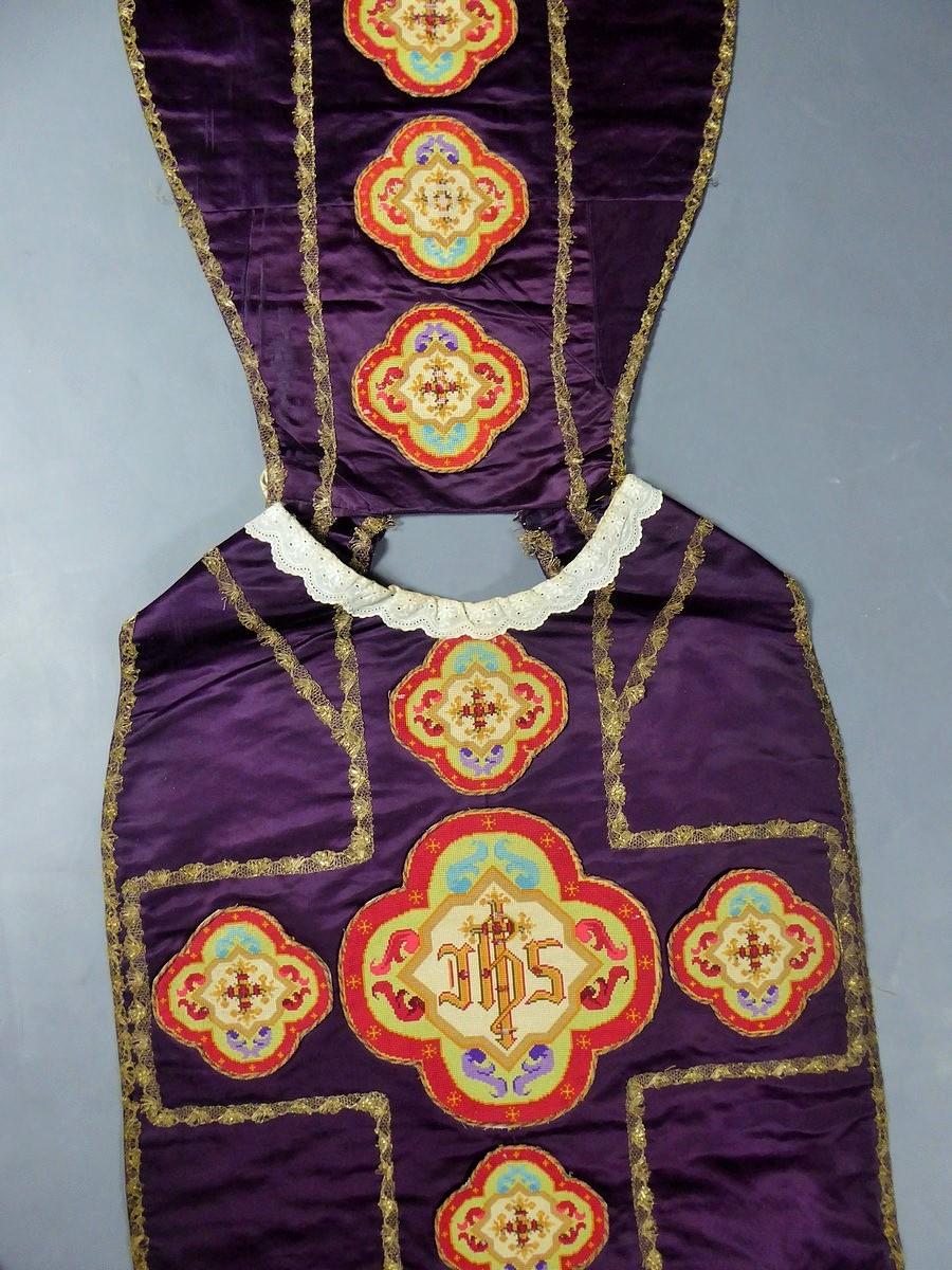 Complete Christian Embroidered chasuble set -  Circa 1880/1920 3