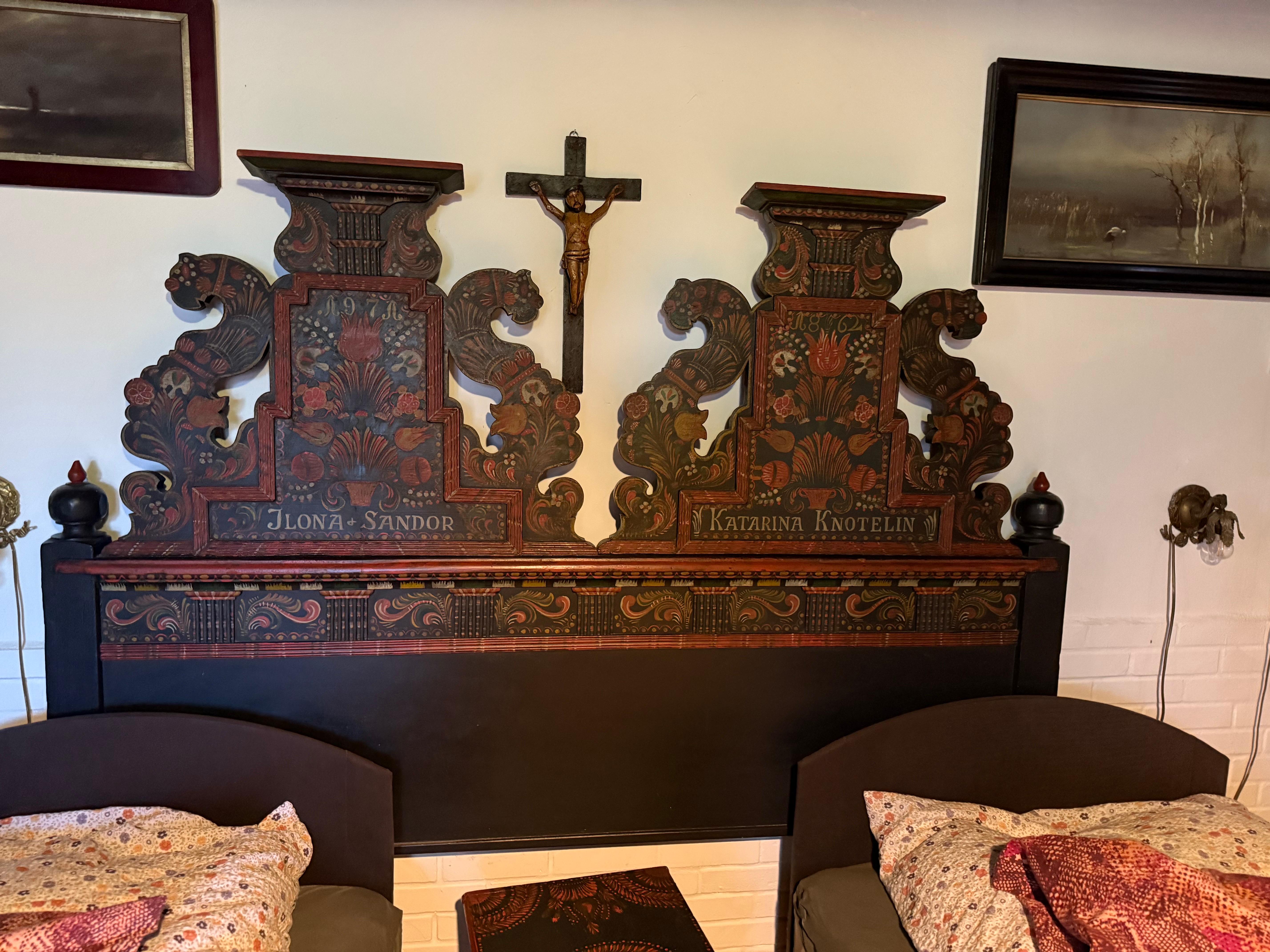 Chêne Intérieur complet d'une maison de campagne hongroise vieille de 250 ans en vente