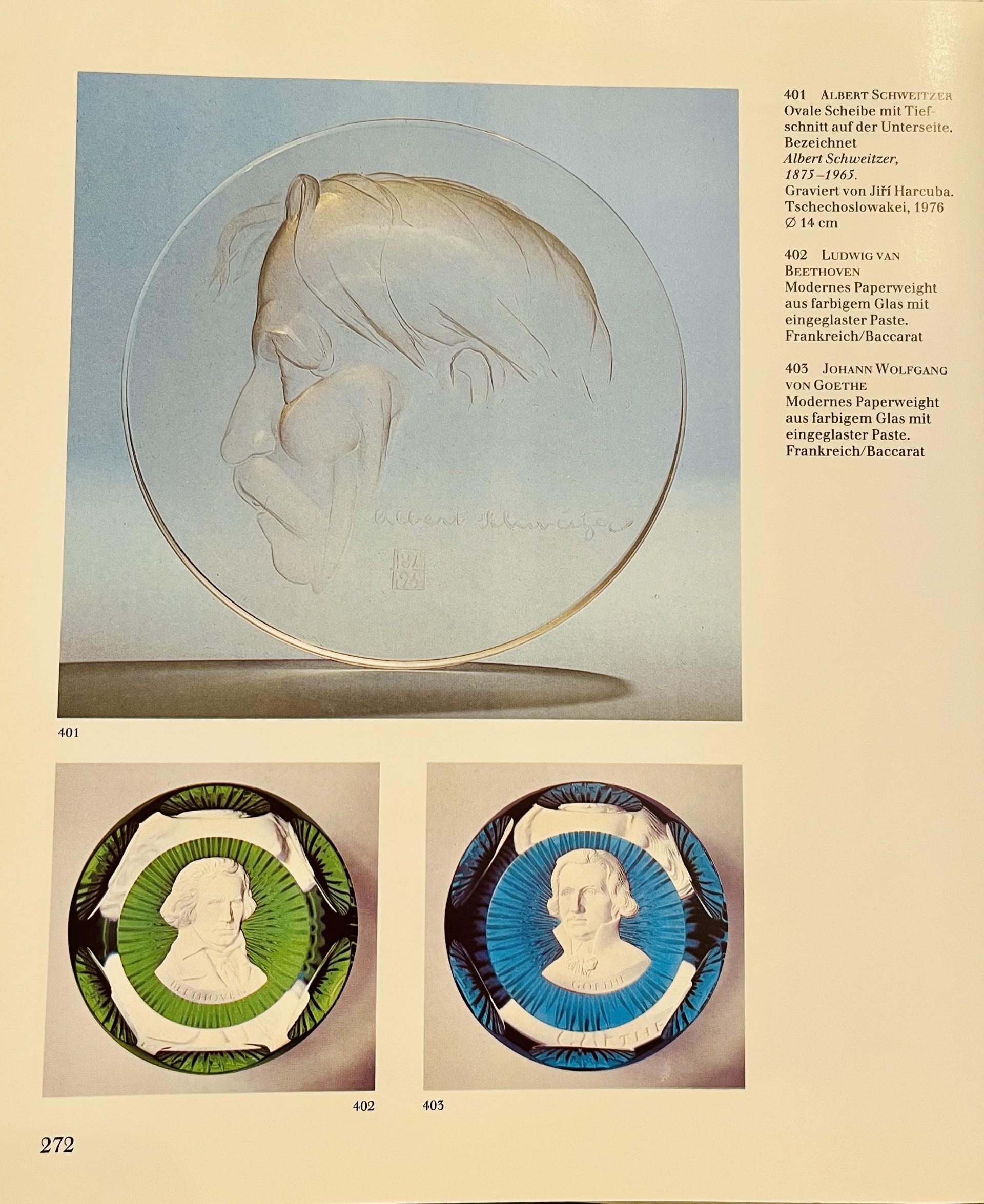 Complete set 12 paperweights famous leaders history crystal Baccarat France 1970 11
