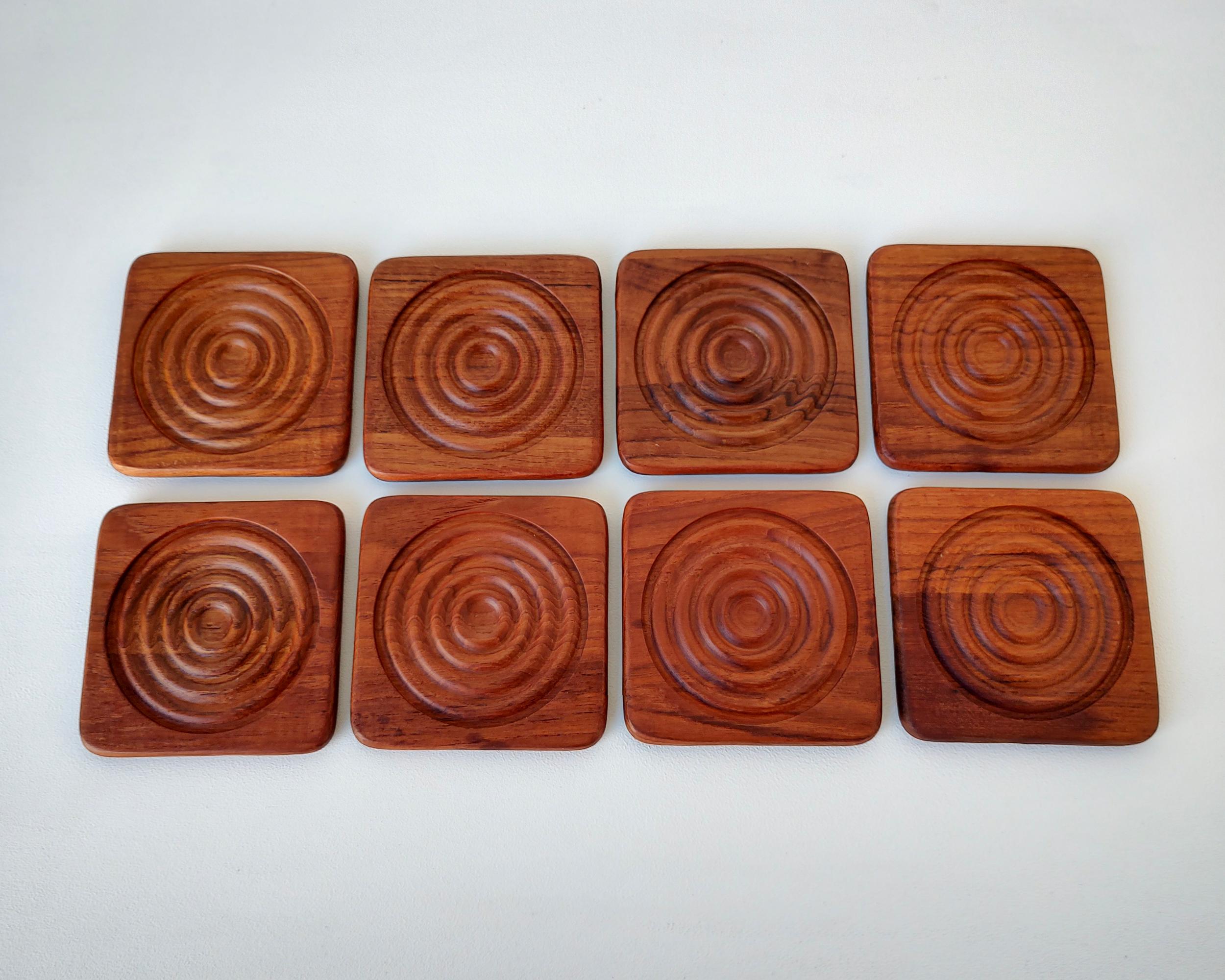Unknown Complete Set of 8 Mid-Century Square Solid Teak Coasters in Caddy 1960s For Sale
