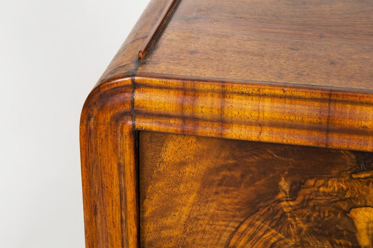 Completely Restored Czech Biedermeier Walnut Side Table, 19th Century For Sale 1