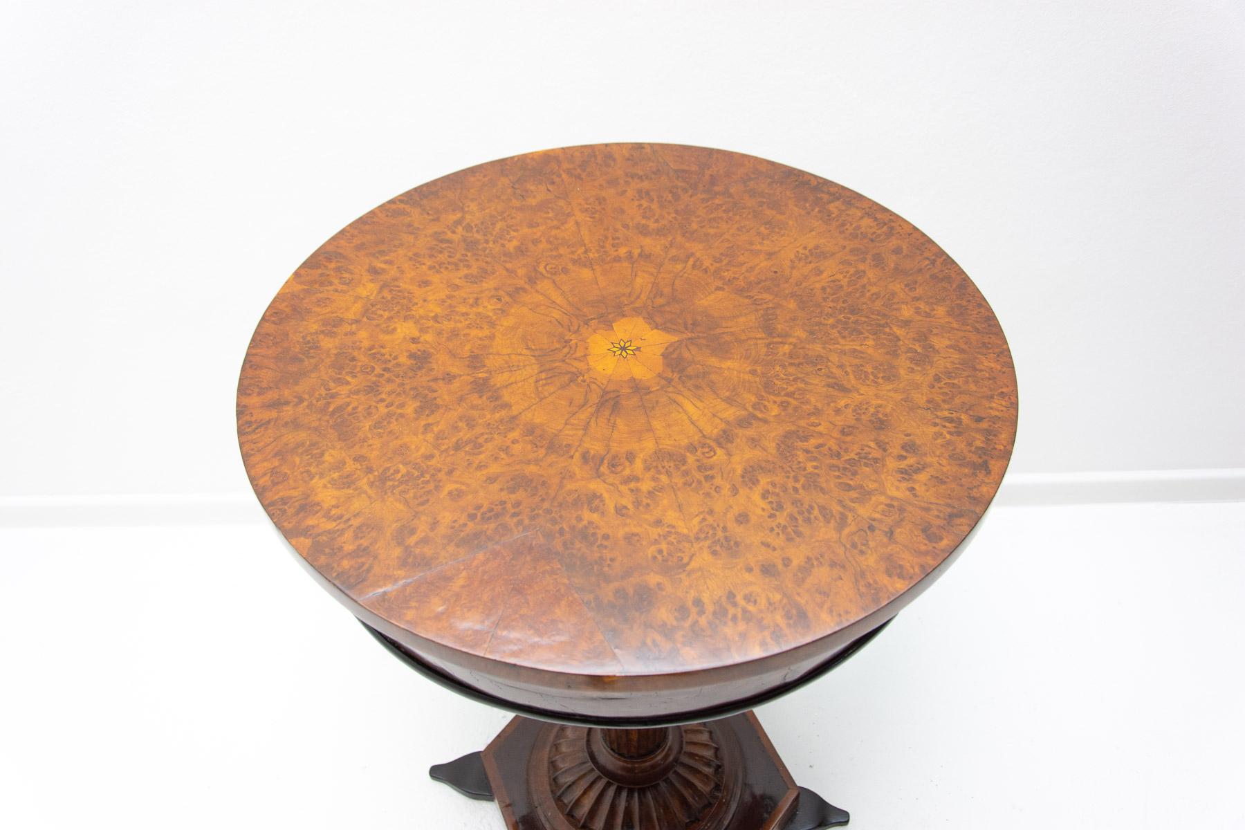 Completely Restored Neo-Baroque Card Table, Late 19th Century, Austria-Hungary For Sale 1