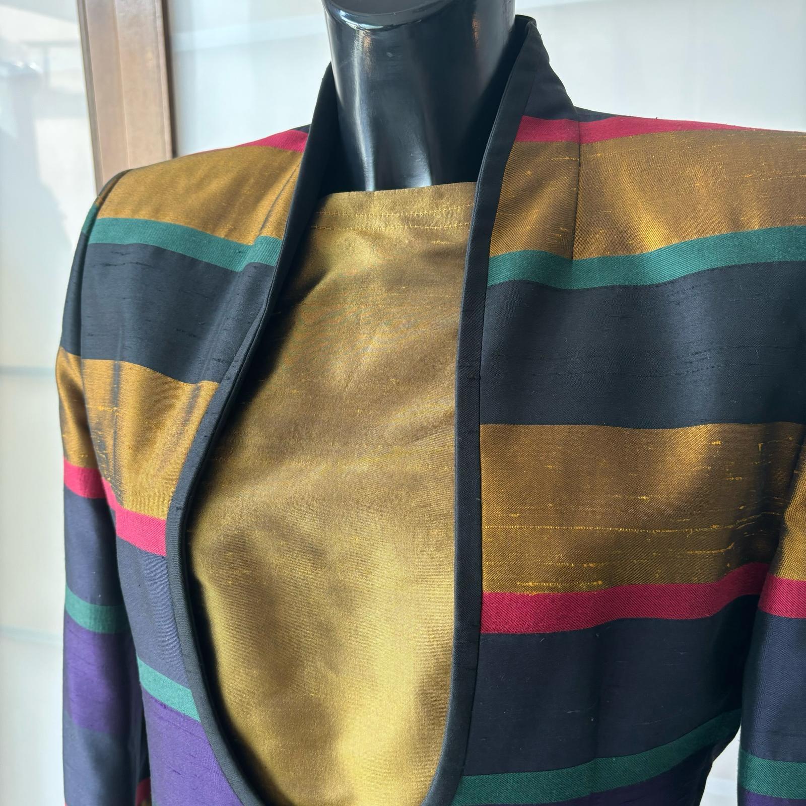 Costume 3 pièces Gianfranco Ferrè comme neuf Excellent état - En vente à Basaluzzo, IT