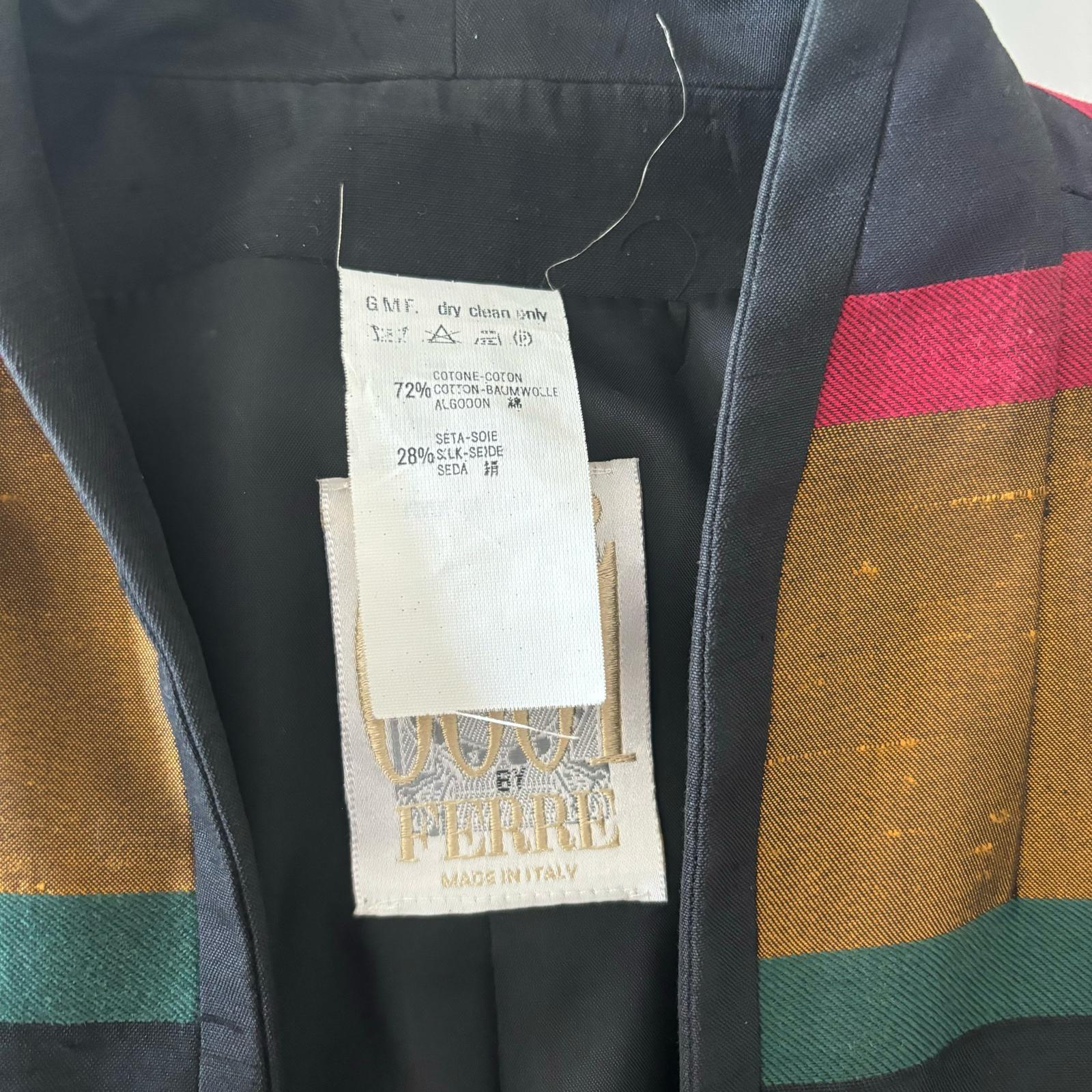 Costume 3 pièces Gianfranco Ferrè comme neuf en vente 2