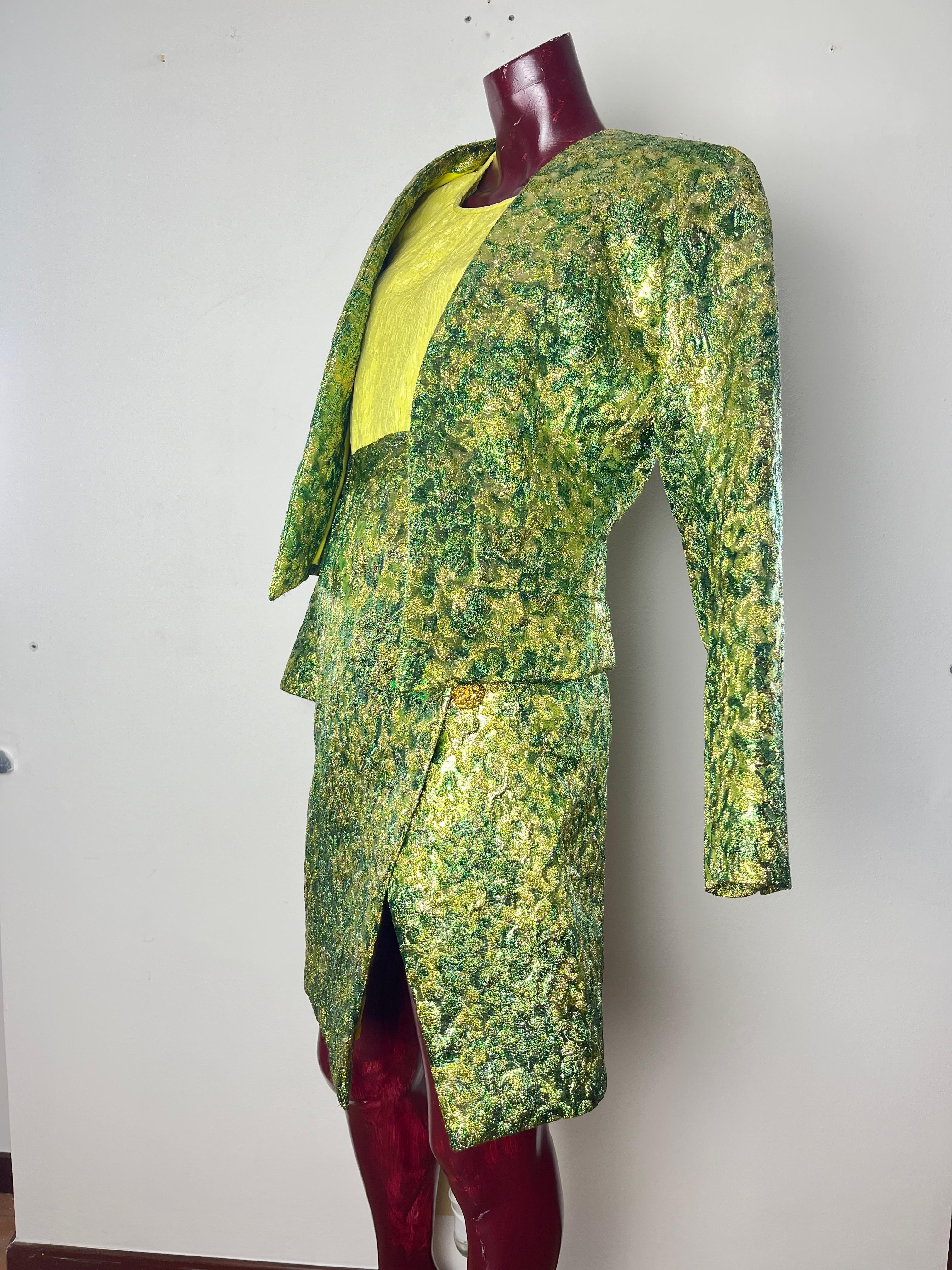 YSL green/yellow brocade suit In Excellent Condition For Sale In Viareggio, IT