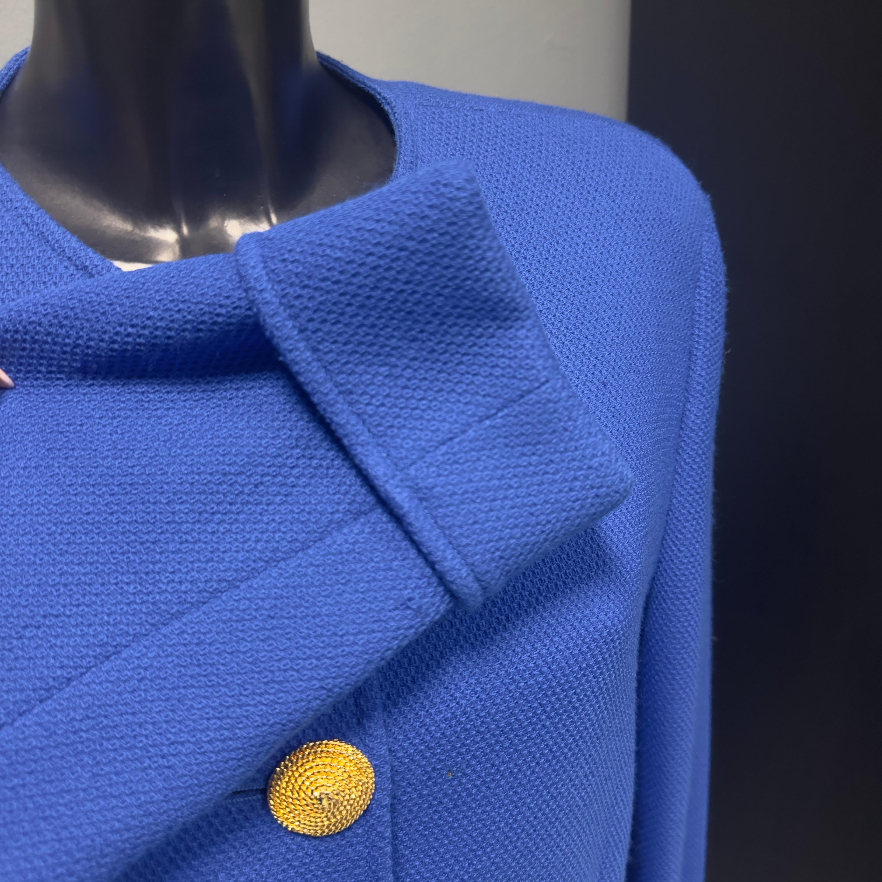 Genny 80's wool suit For Sale 5
