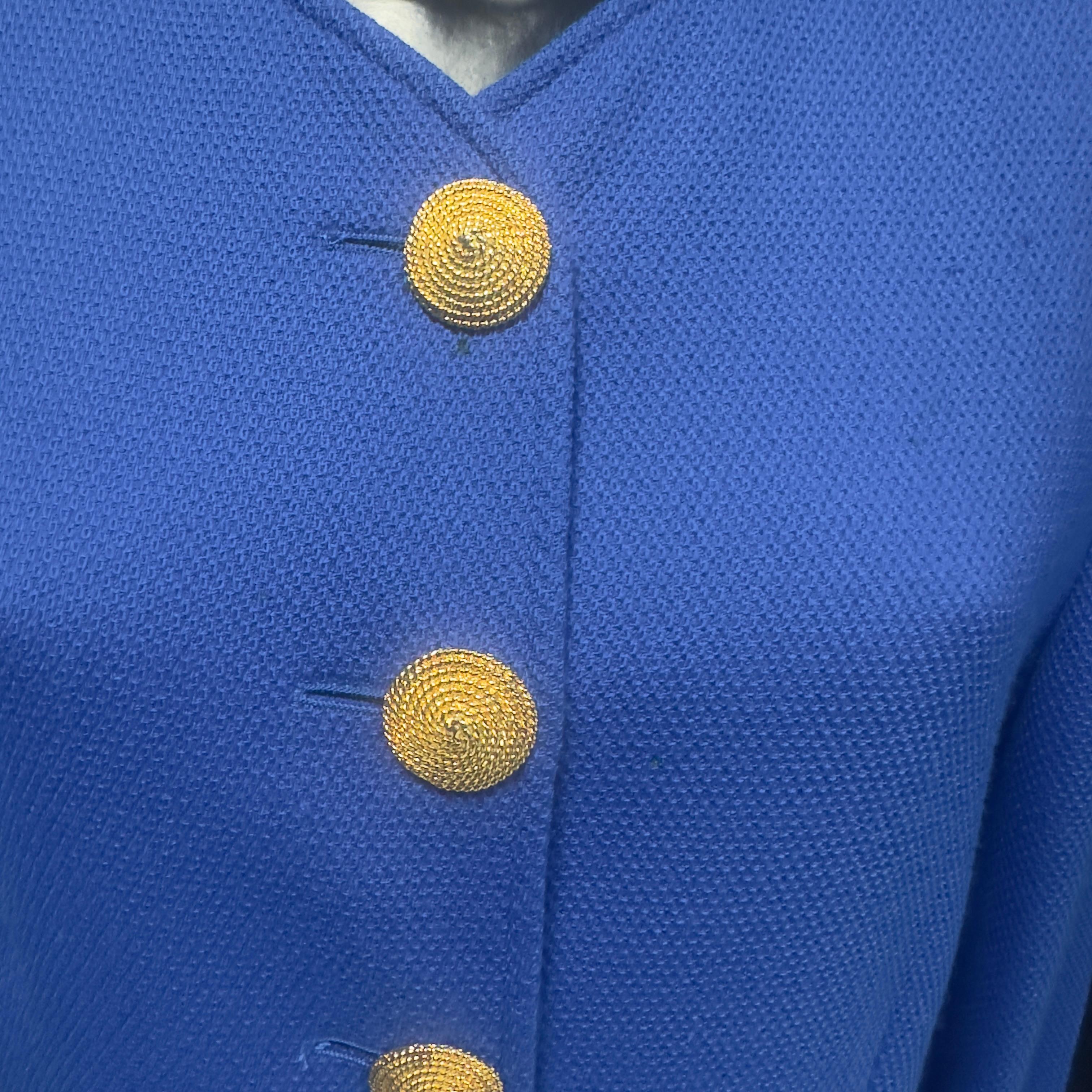 Genny 80's wool suit For Sale 1