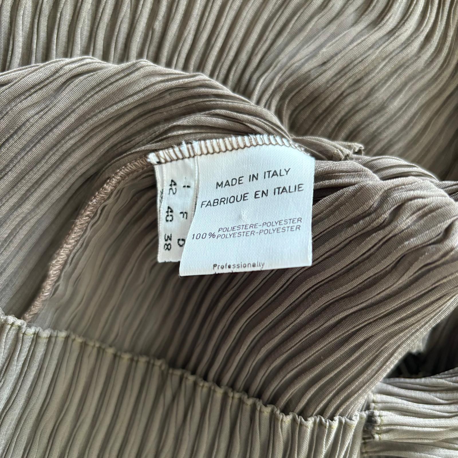 Genny 80's suit in excellent condition For Sale 2