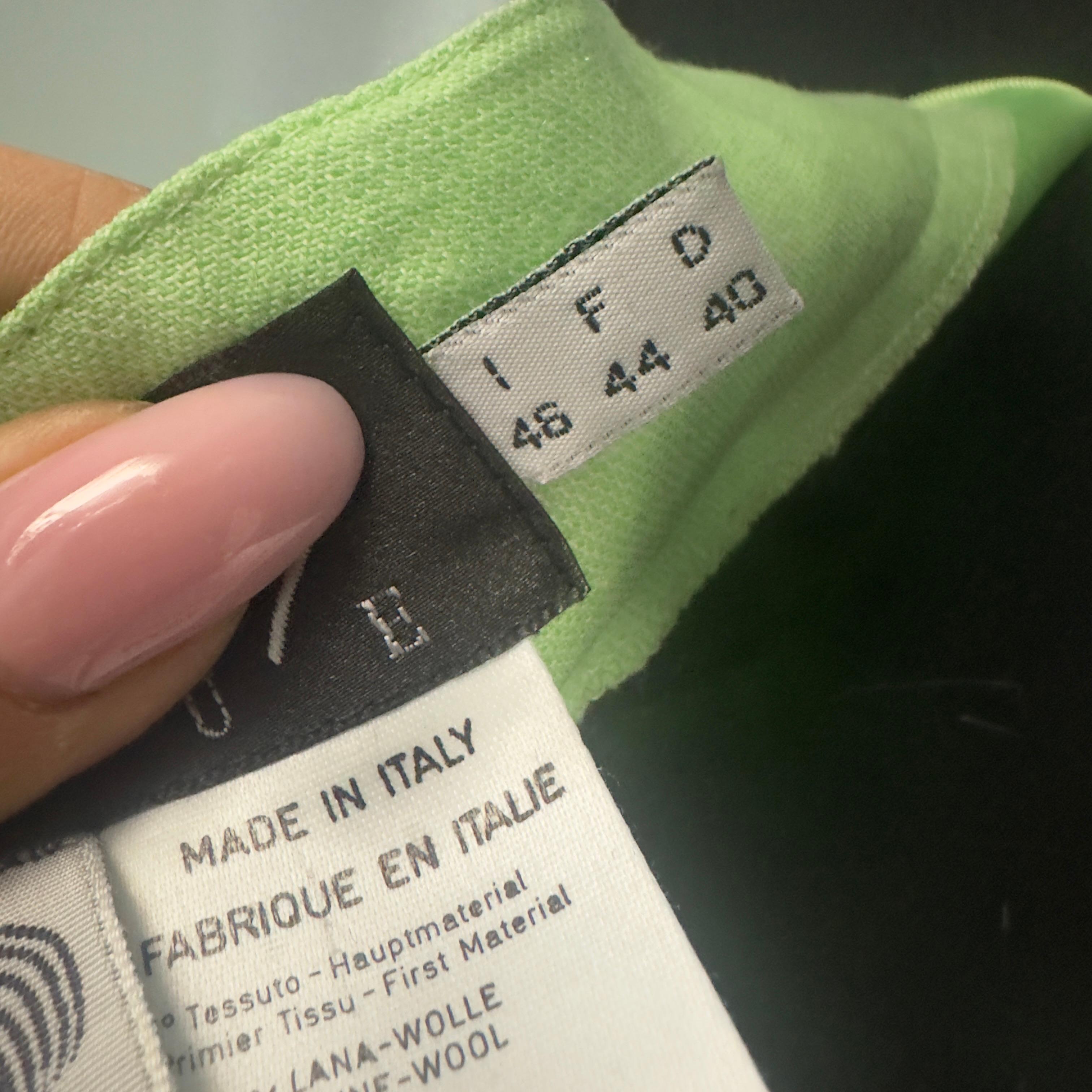 Genny 1980s suit in excellent condition For Sale 11