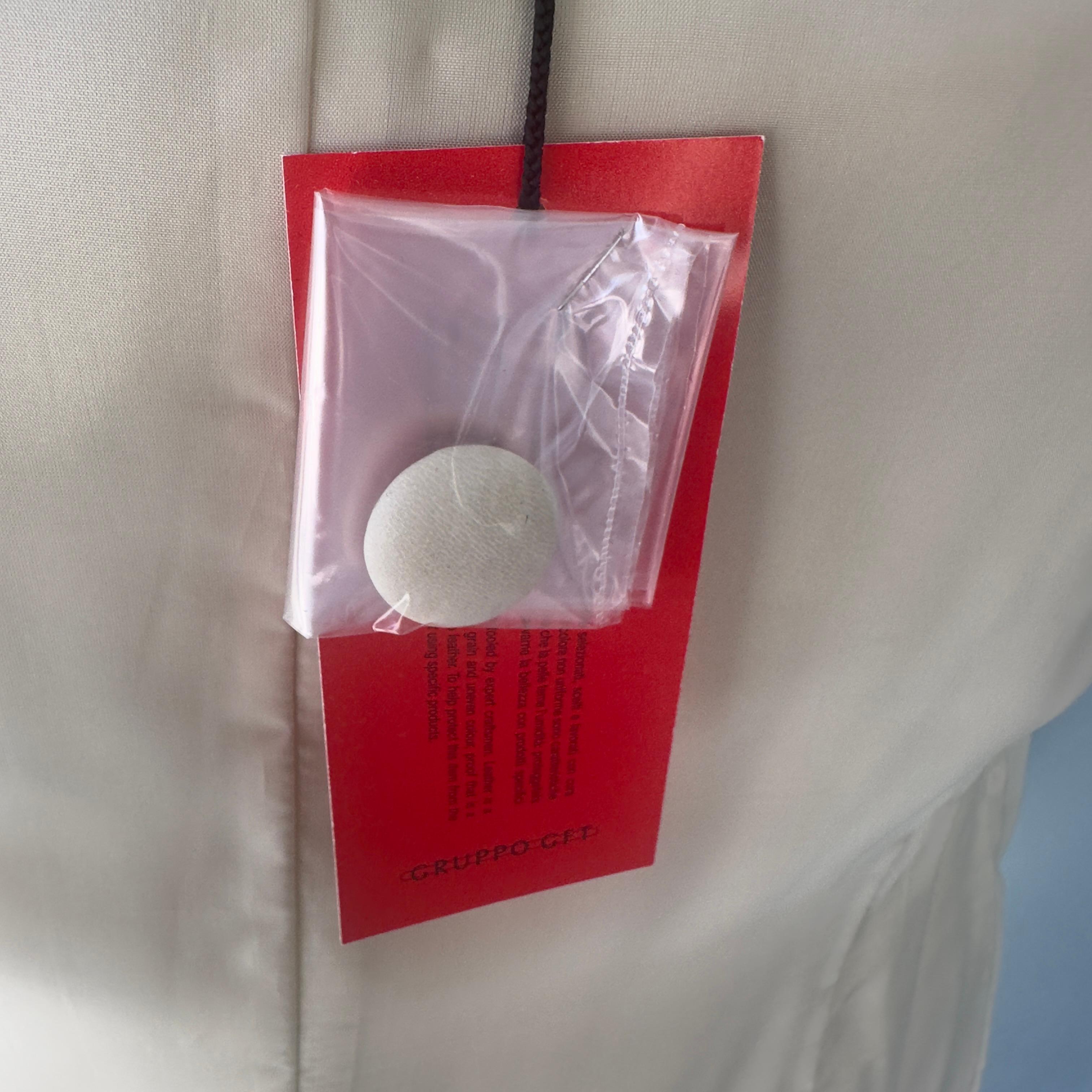 Emanuel Ungaro leather suit with tag For Sale 7