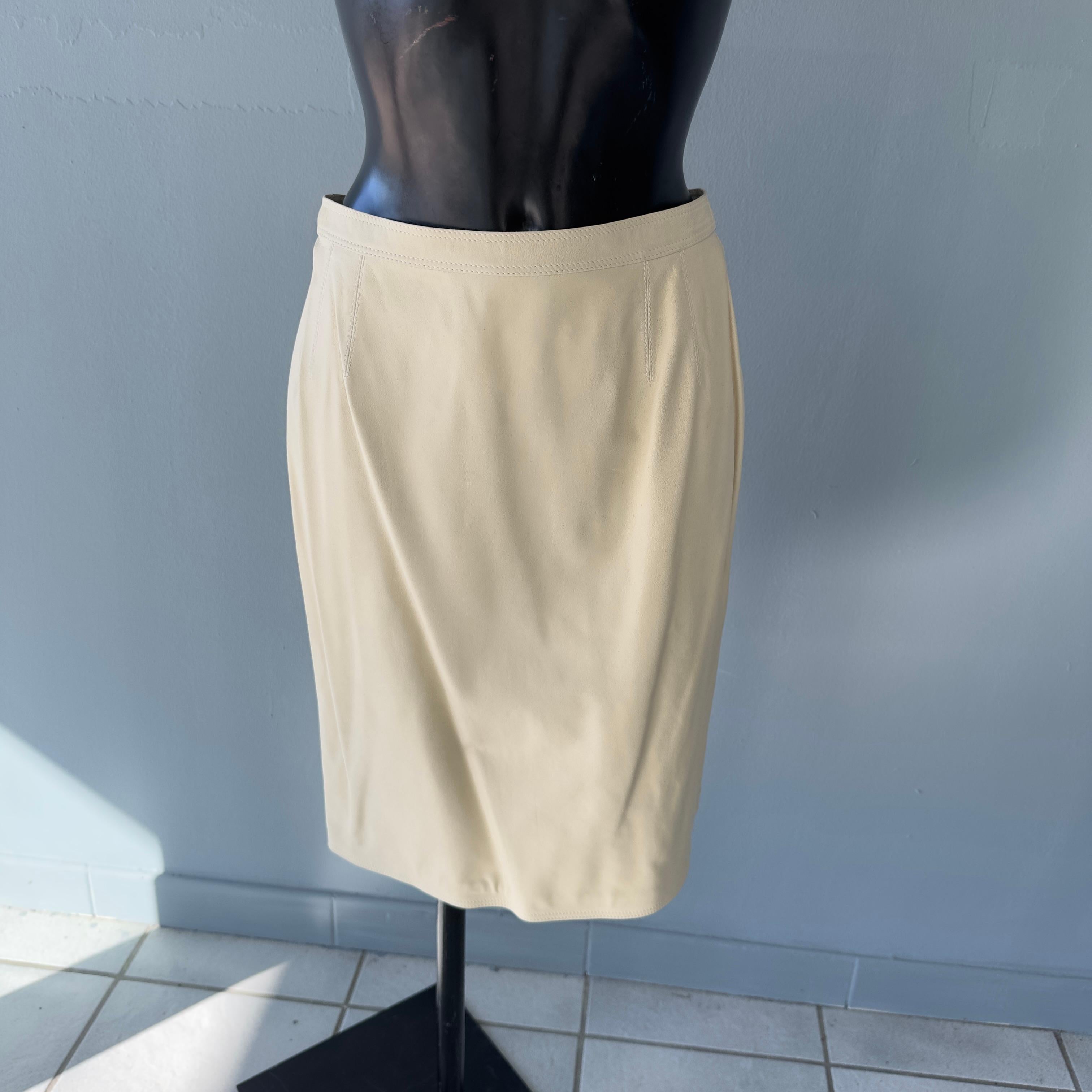 Emanuel Ungaro leather suit with tag For Sale 8