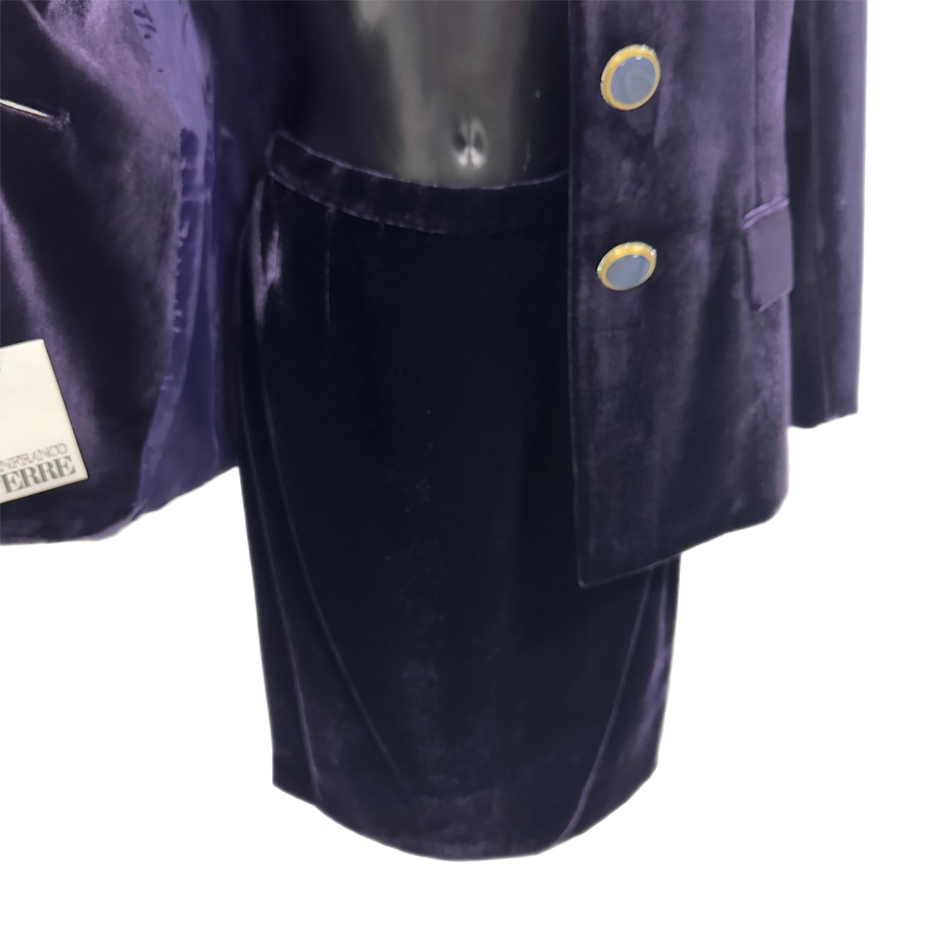 Women's Gianfranco Ferré velvet suit For Sale