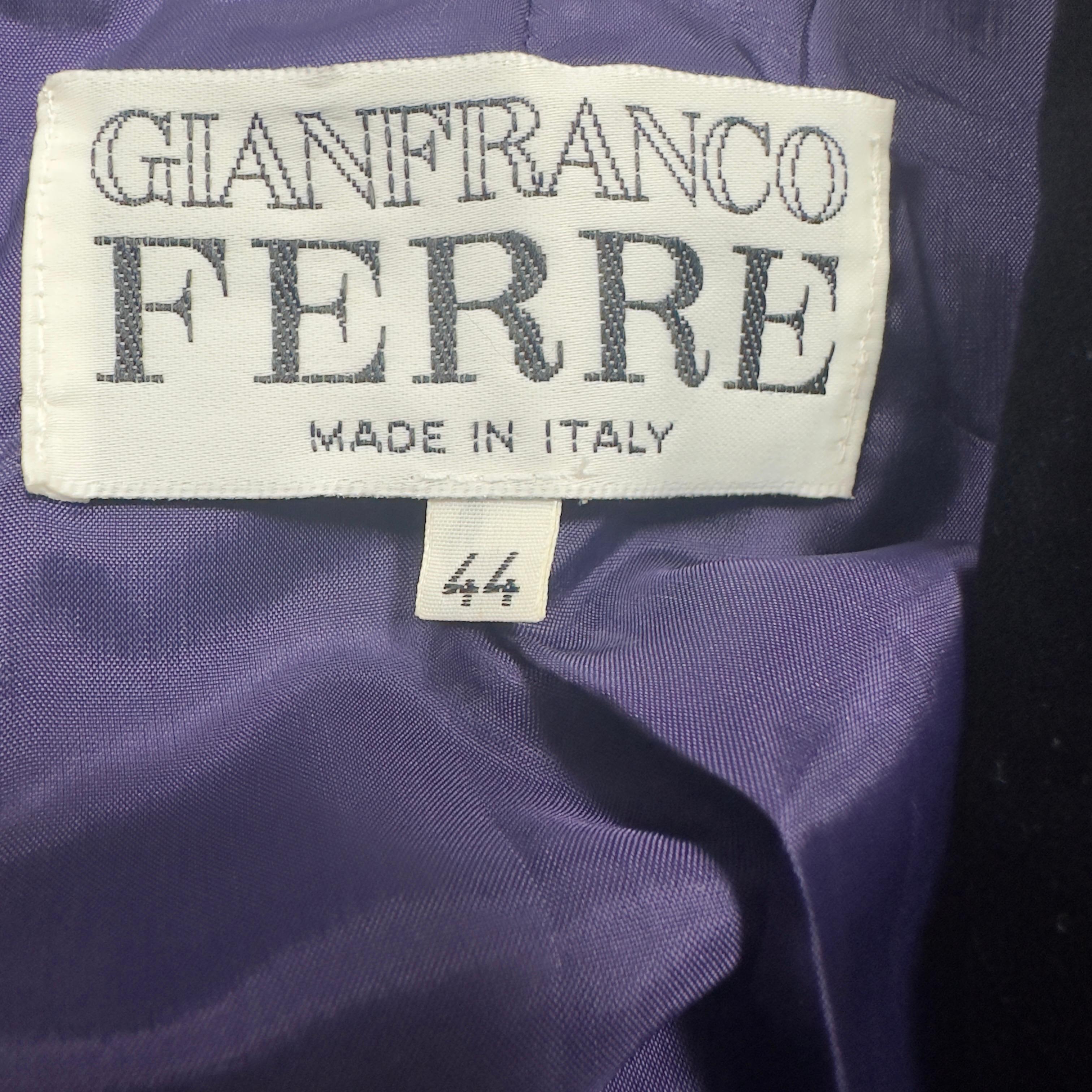 Gianfranco Ferré velvet suit For Sale 3