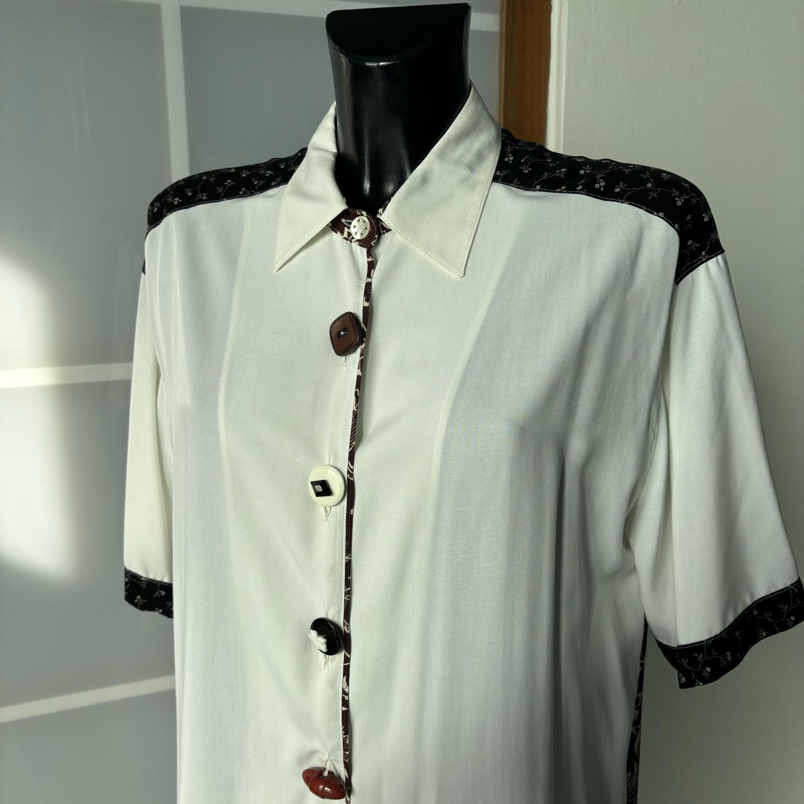 Vintage Grazia Fava Anzug in ausgezeichnetem Zustand Damen im Angebot