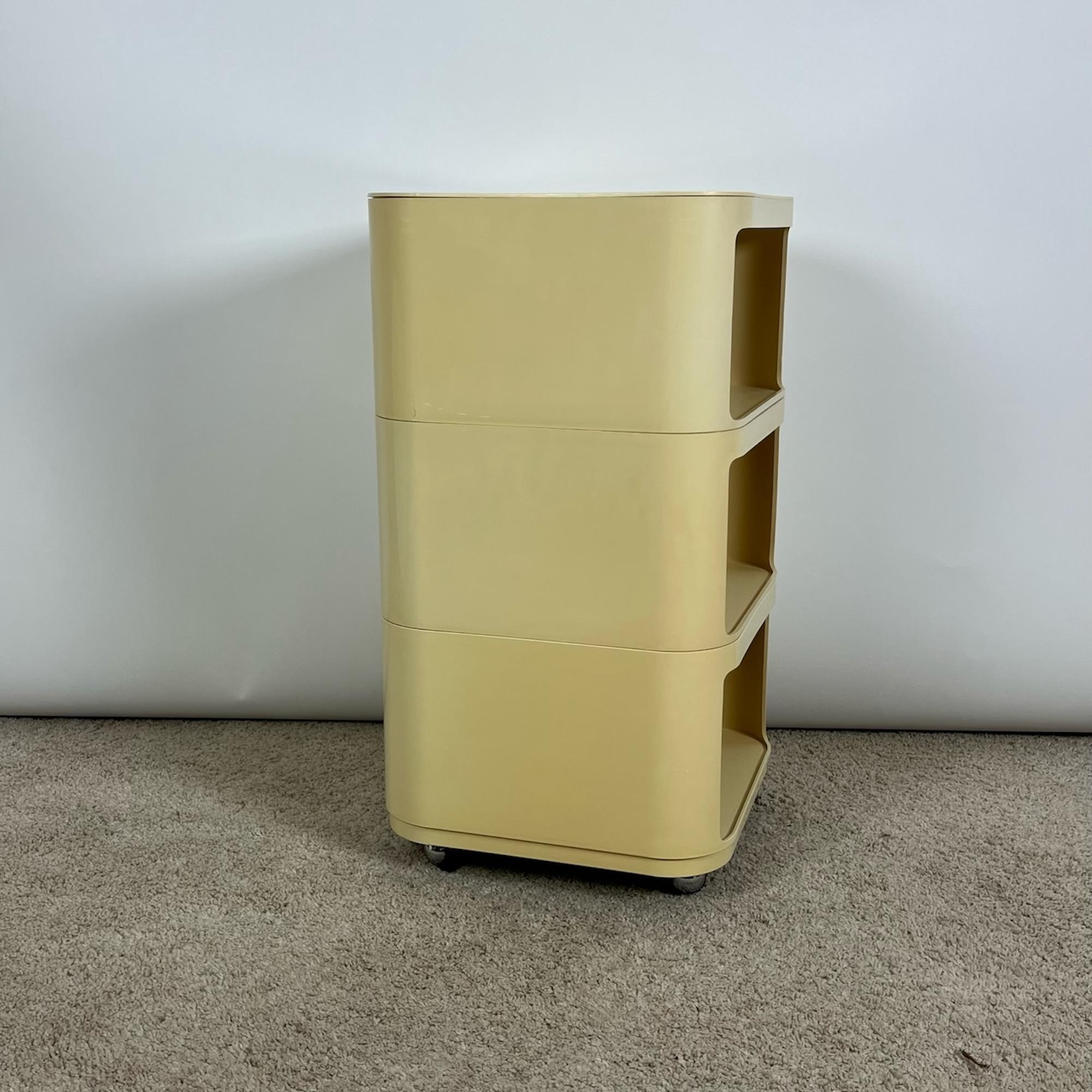Componibili 4970 Cabinet with Wheels by Anna Castelli for Kartell, 1960s In Good Condition In San Benedetto Del Tronto, IT