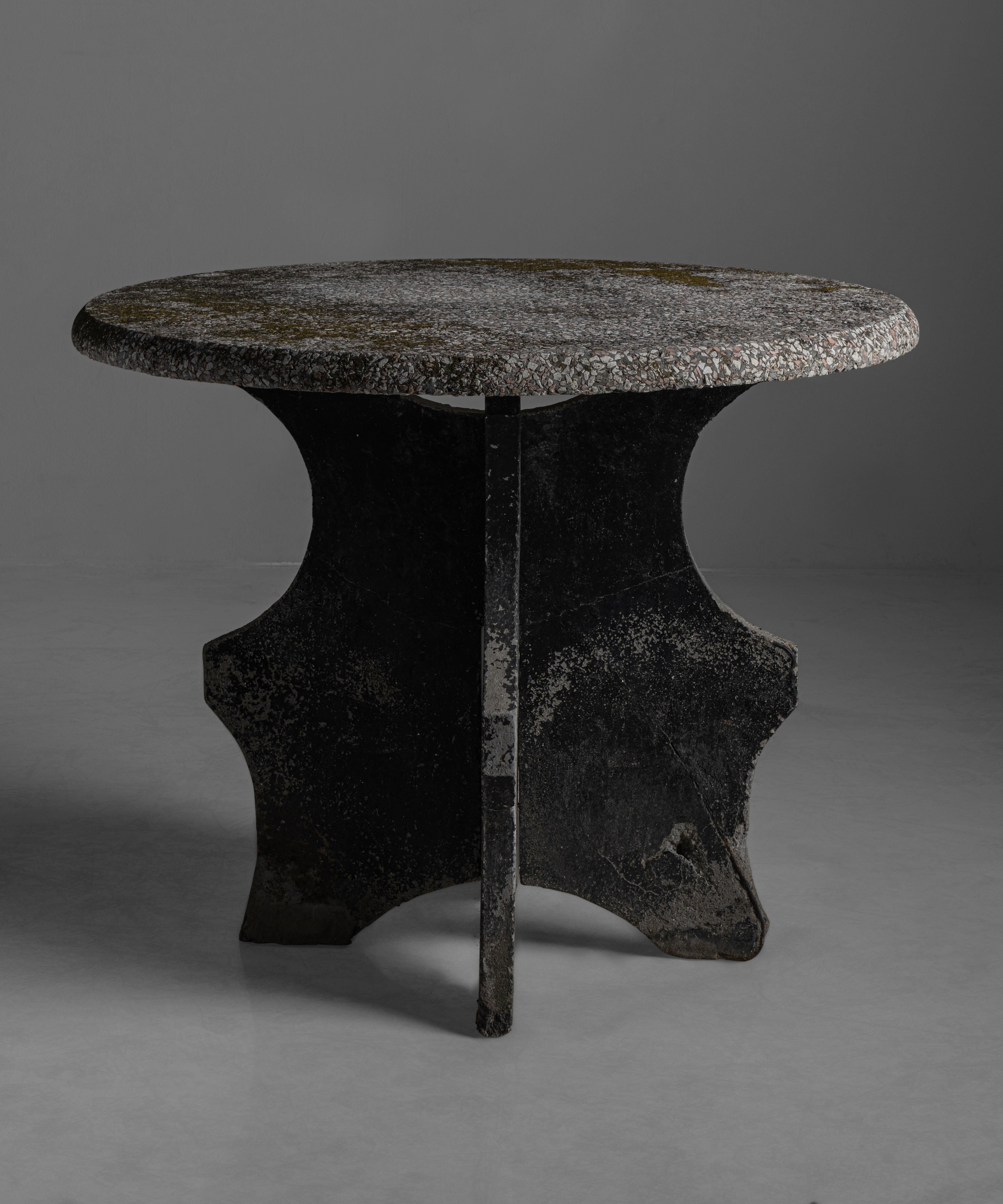 Composite stone & slate gueridon

France circa 1950

Stunning garden table from France with composite stone top, on interlocking slate base.

Measures: 39.85” diameter x 32” height.



$ 7,200.
 