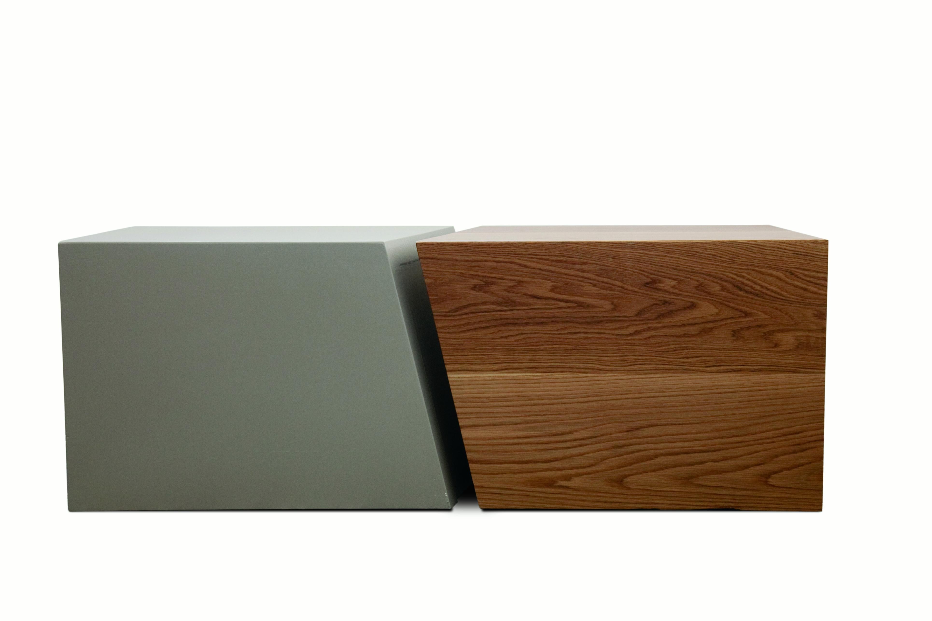 Contemporary 21st Century, Minimalist, European, Coffee table in Lacquer and Oakwood Handmade For Sale