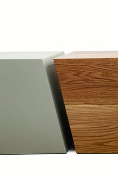 21st Century, Minimalist, European, Coffee table in Lacquer and Oakwood Handmade