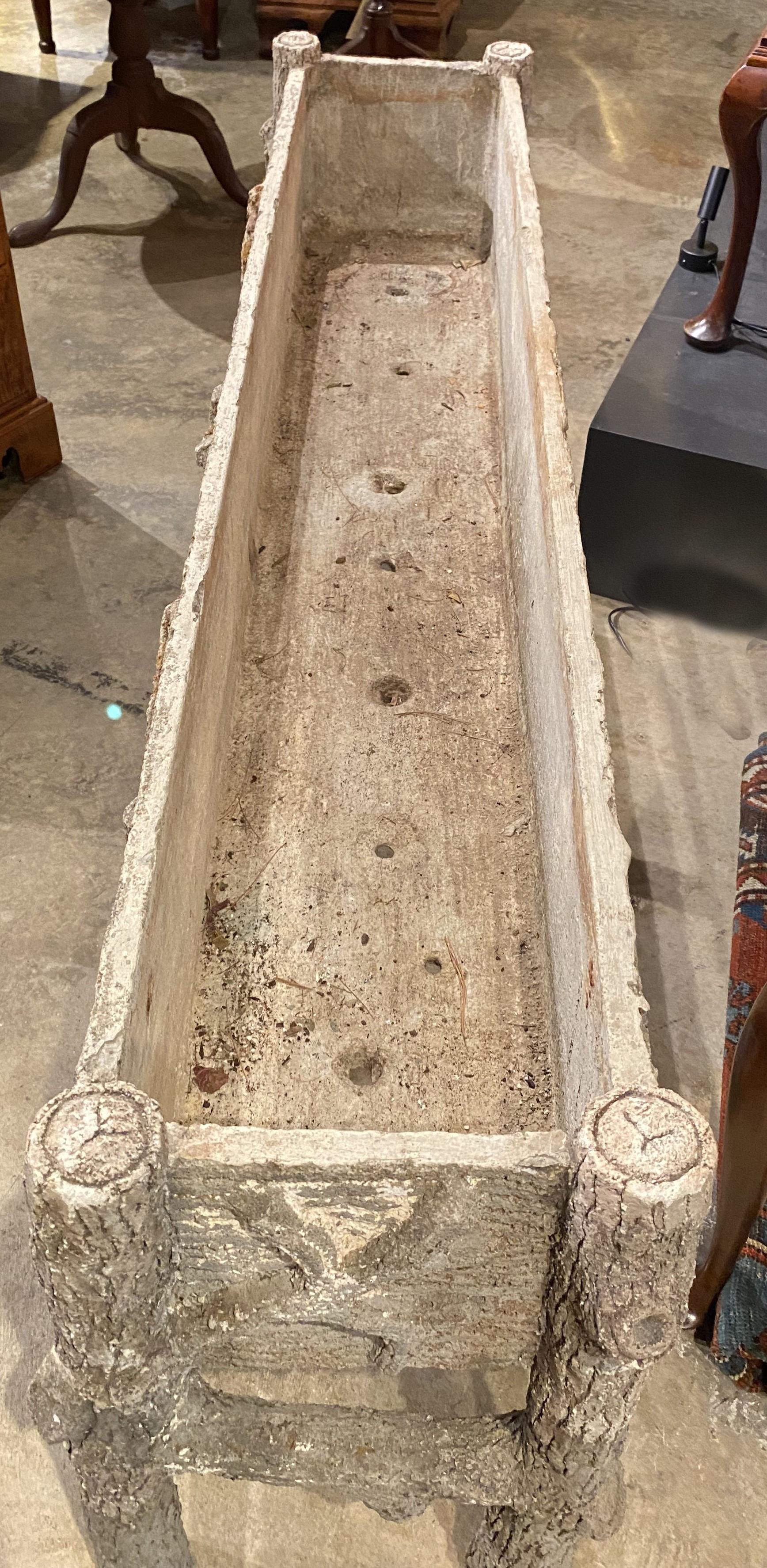 Composition Stone Rustic Faux Bois Planter In Good Condition In Milford, NH