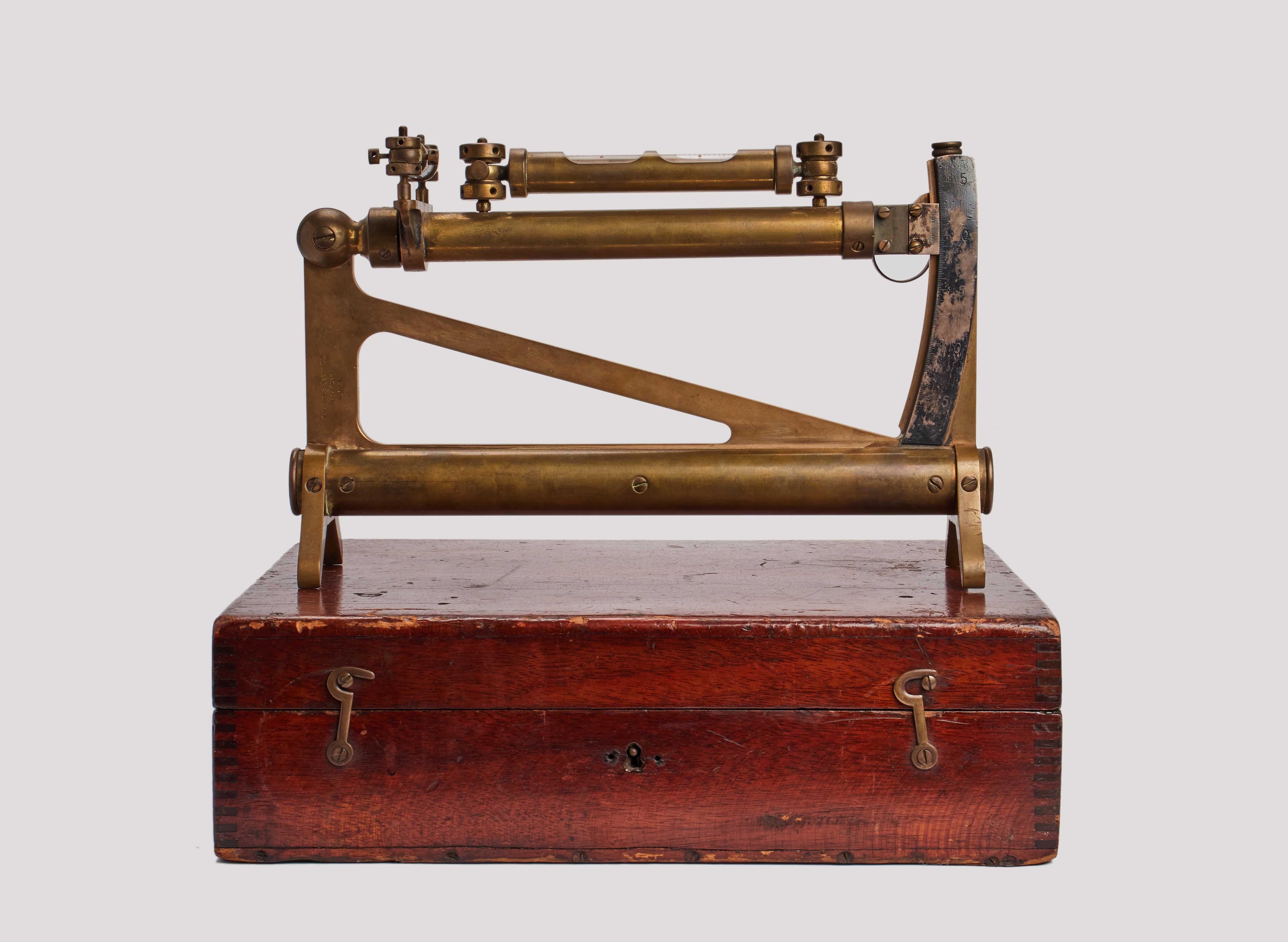 Architect or engineer portable compound lever. Wood, brass, glass. Original oak wood box. Keuffel Esser & Co, New York, NY USA. Second half of 19th century.