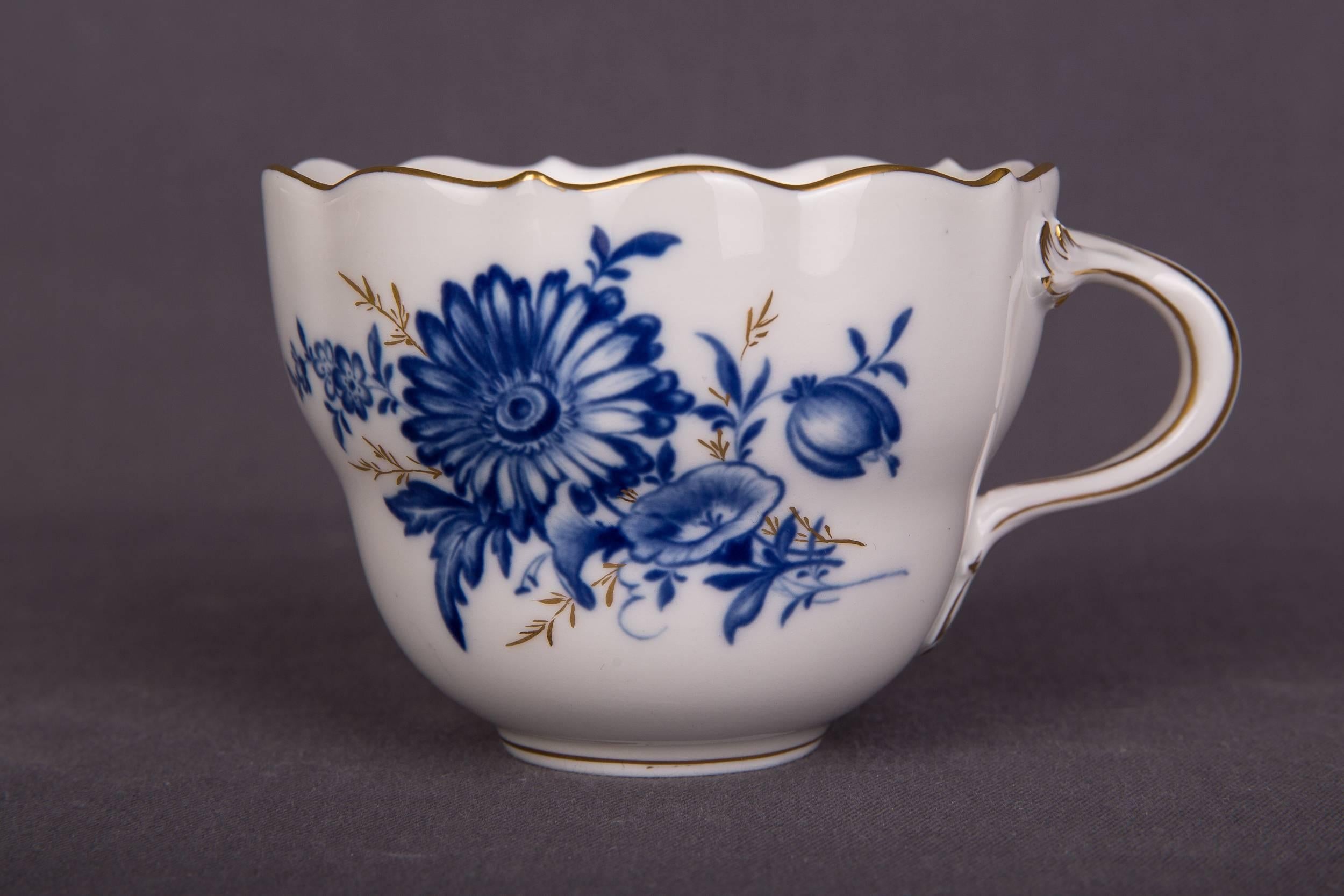 Hand-Painted Comprehensive Meissen Coffee Service Decor Blue Flower with Gold