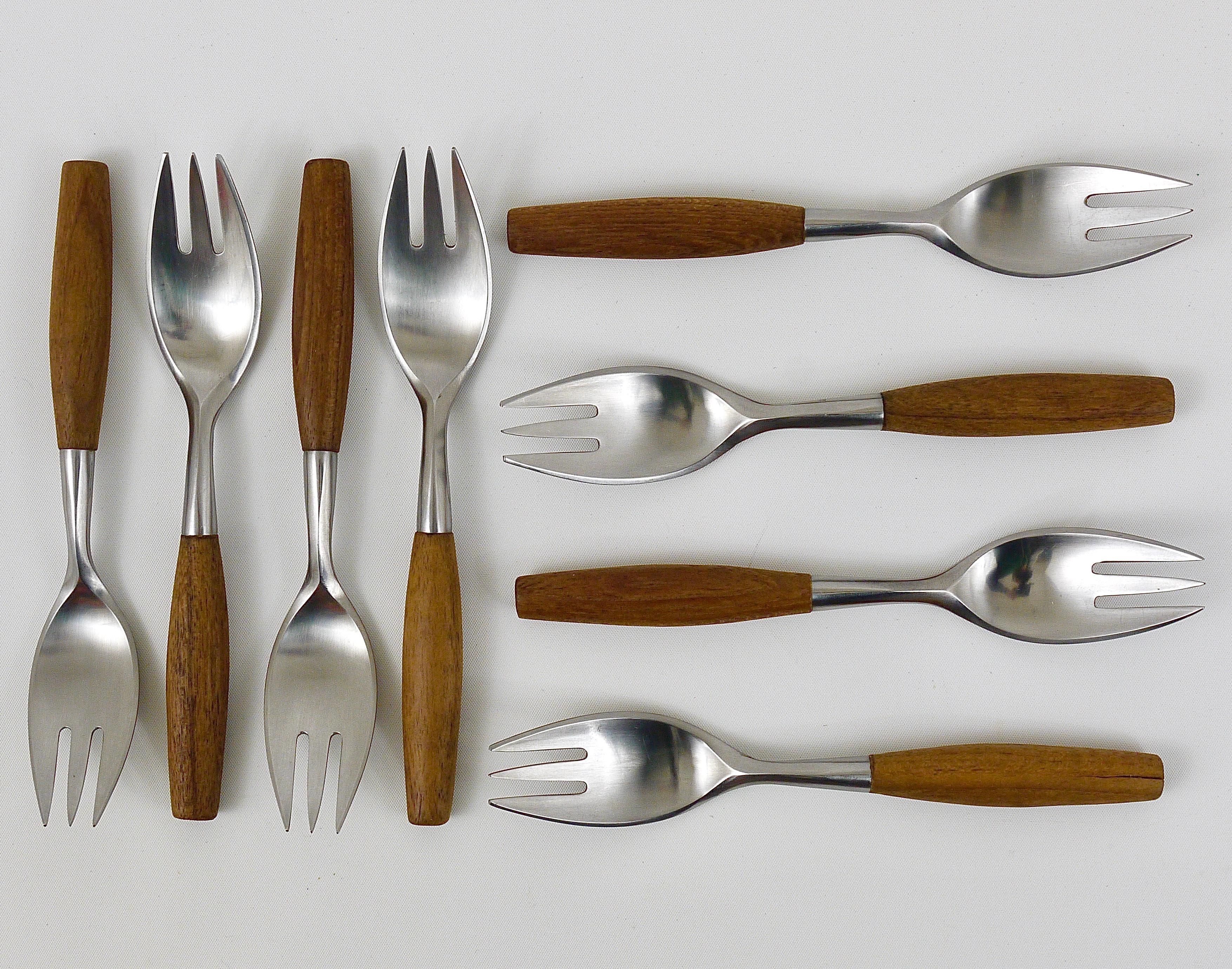 20th Century Comprehensive Set of Jens Quistgaard Fjord Flatware by Dansk, for Eight, 54 Pcs