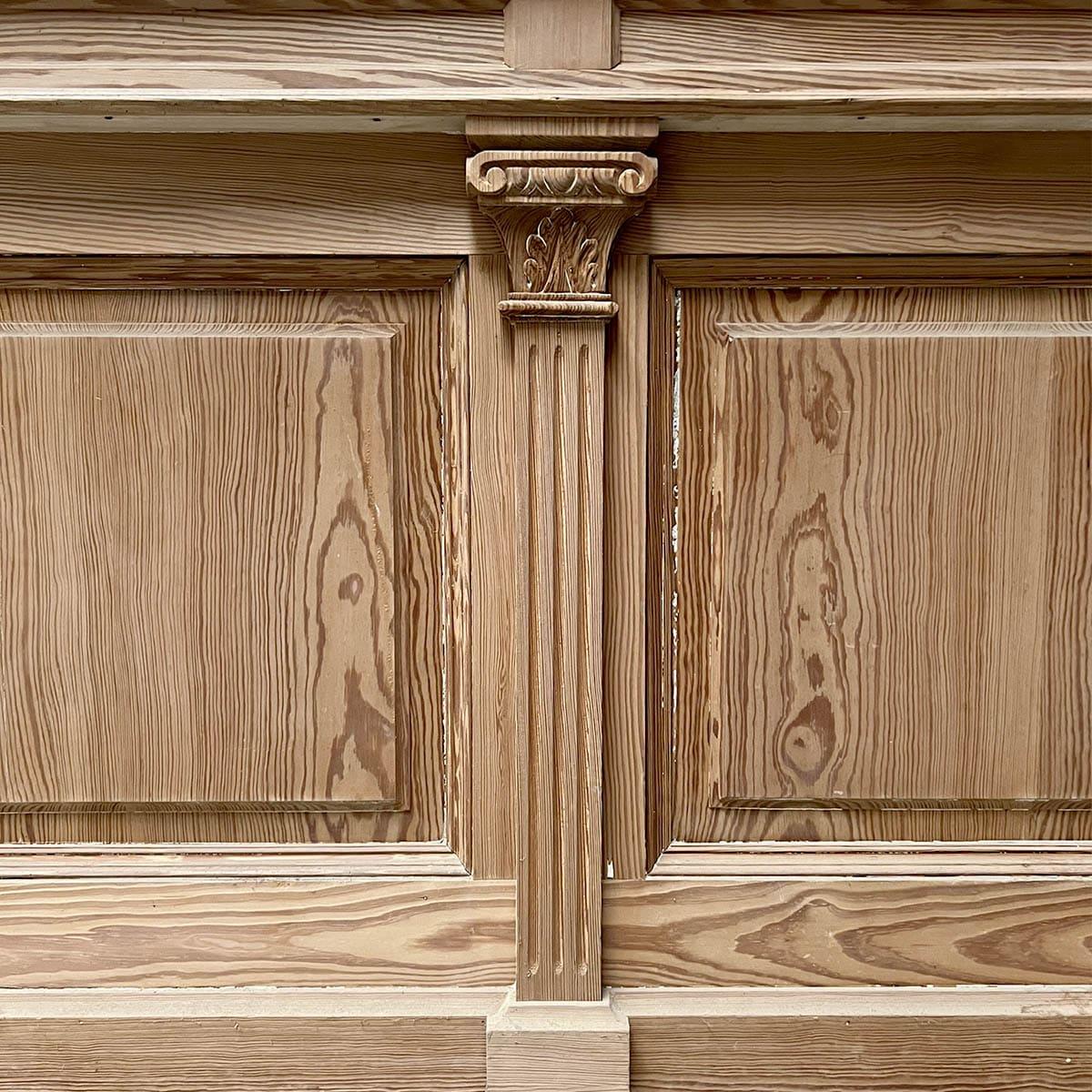 Fir counter with Carrara marble top in vendita 2