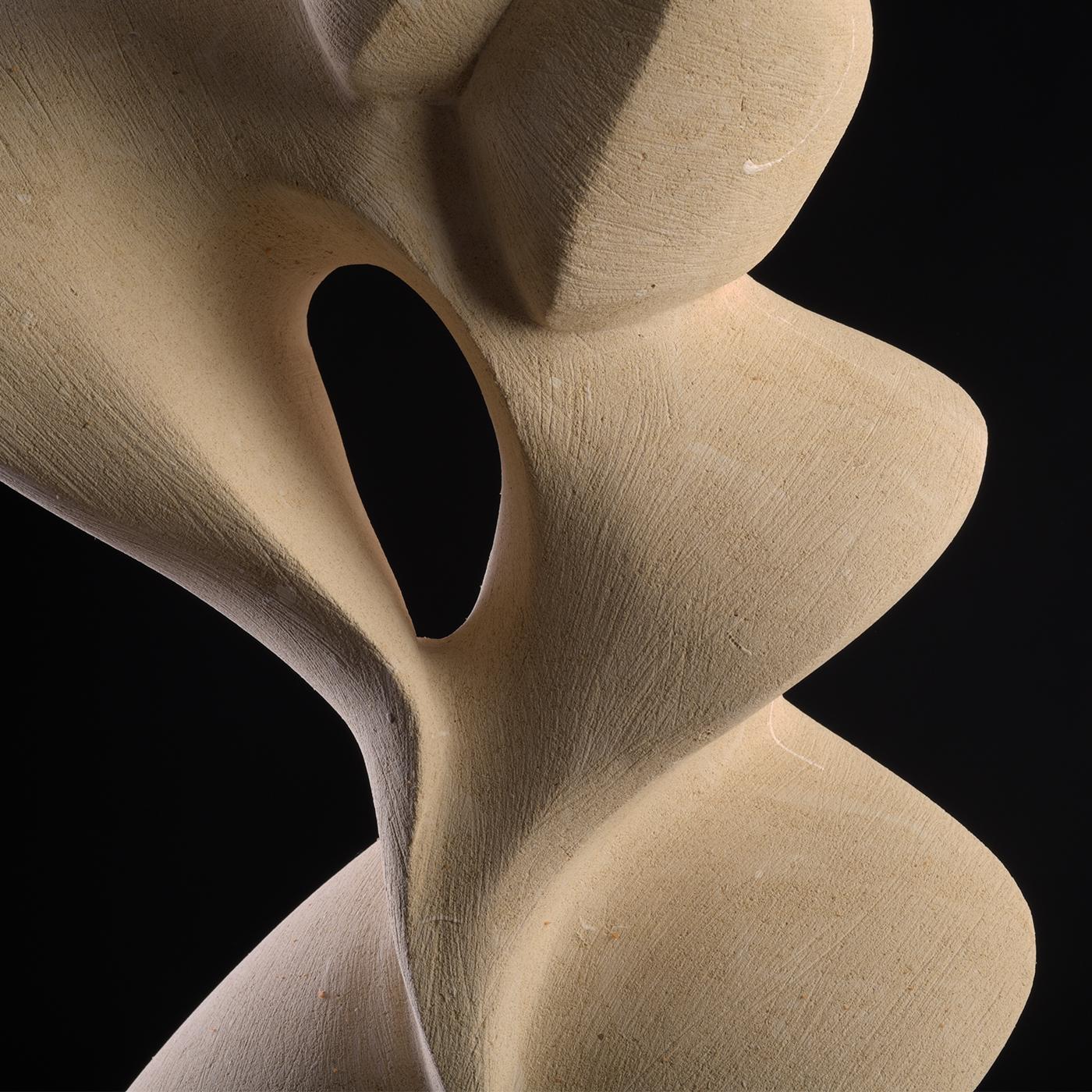 Contemporary Con Te Lecce Stone Sculpture For Sale