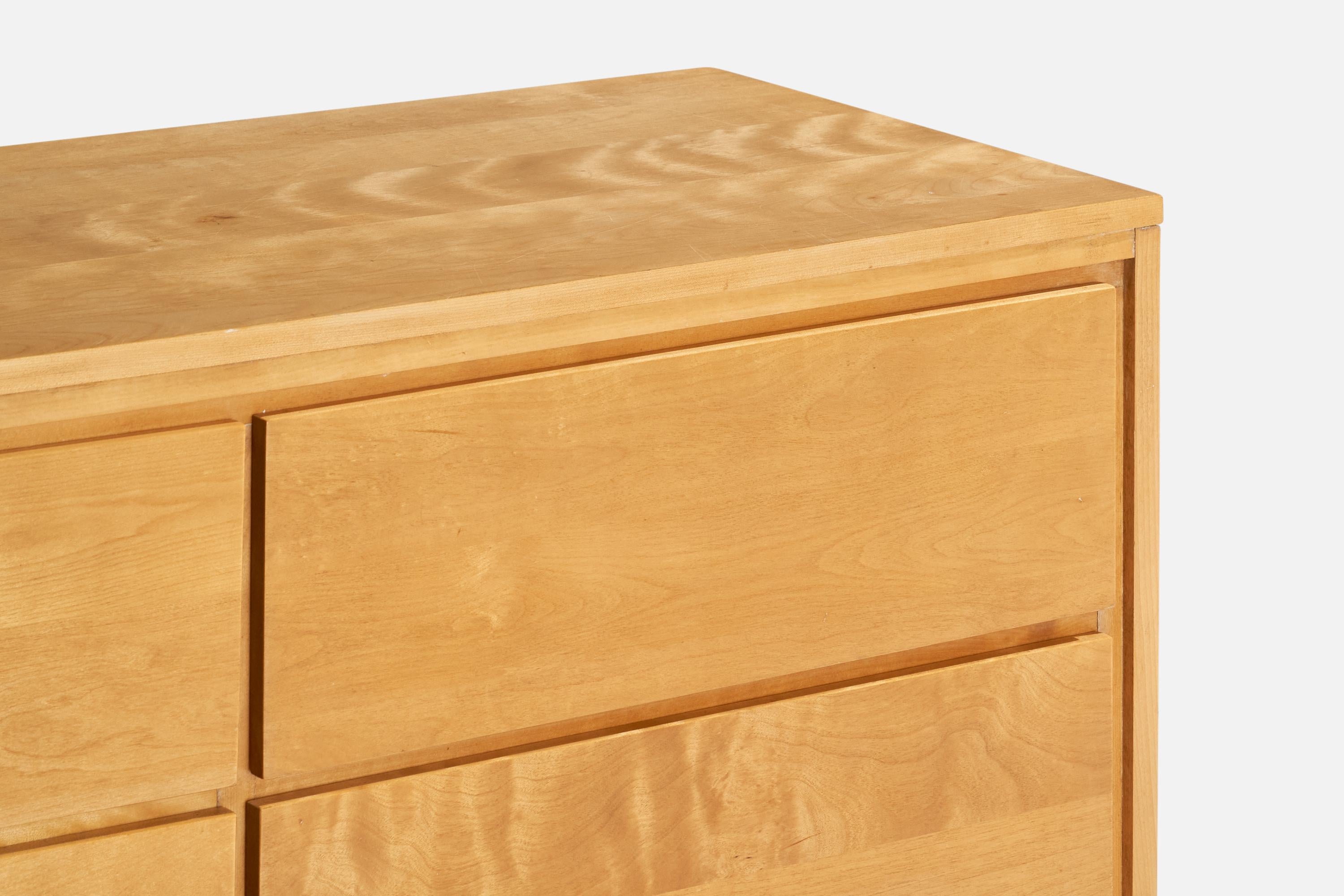 Conant Ball, Dresser, Maple, USA, 1950s In Good Condition In High Point, NC