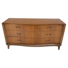 Concave Serpentine Front 9 Drawers Mid Century Modern Walnut Dresser MINT!