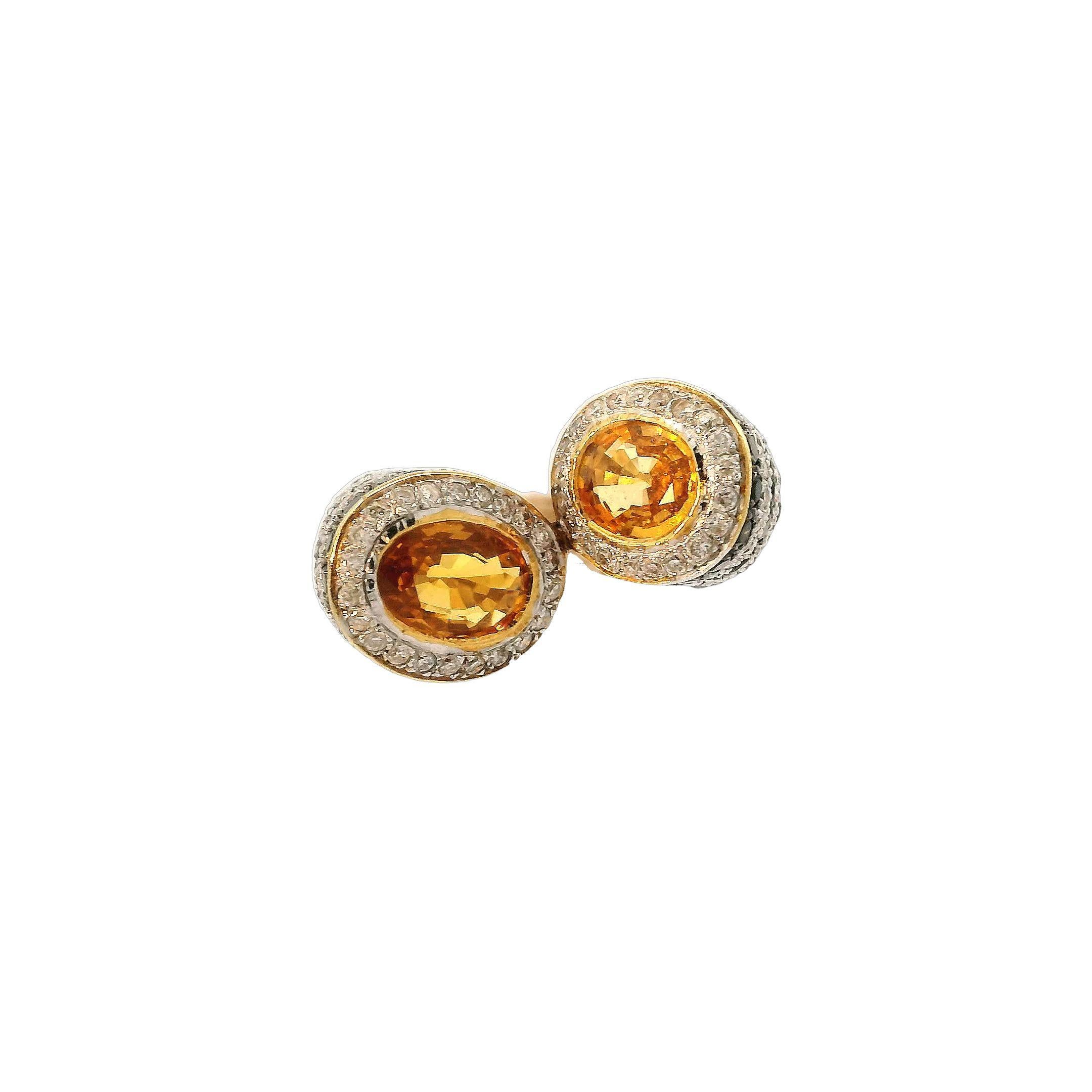 Concentric Gelber Saphir Ring aus 18 Karat Gelbgold mit schwarzem und weißem Diamant Damen im Angebot