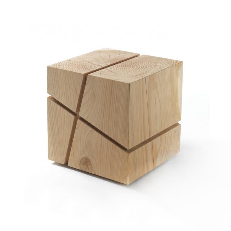 Stool Concepta Cedar made in a block of natural cedar trunk.
With perpendicular lines which runs along the six faces. Treated
with wax with natural pine extracts.
Solid cedar wood include movement, 
cracks and changes in wood conditions, 
this is