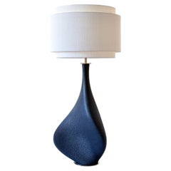 Concerto lamp - lava matt - Scuptural ceramic lamp