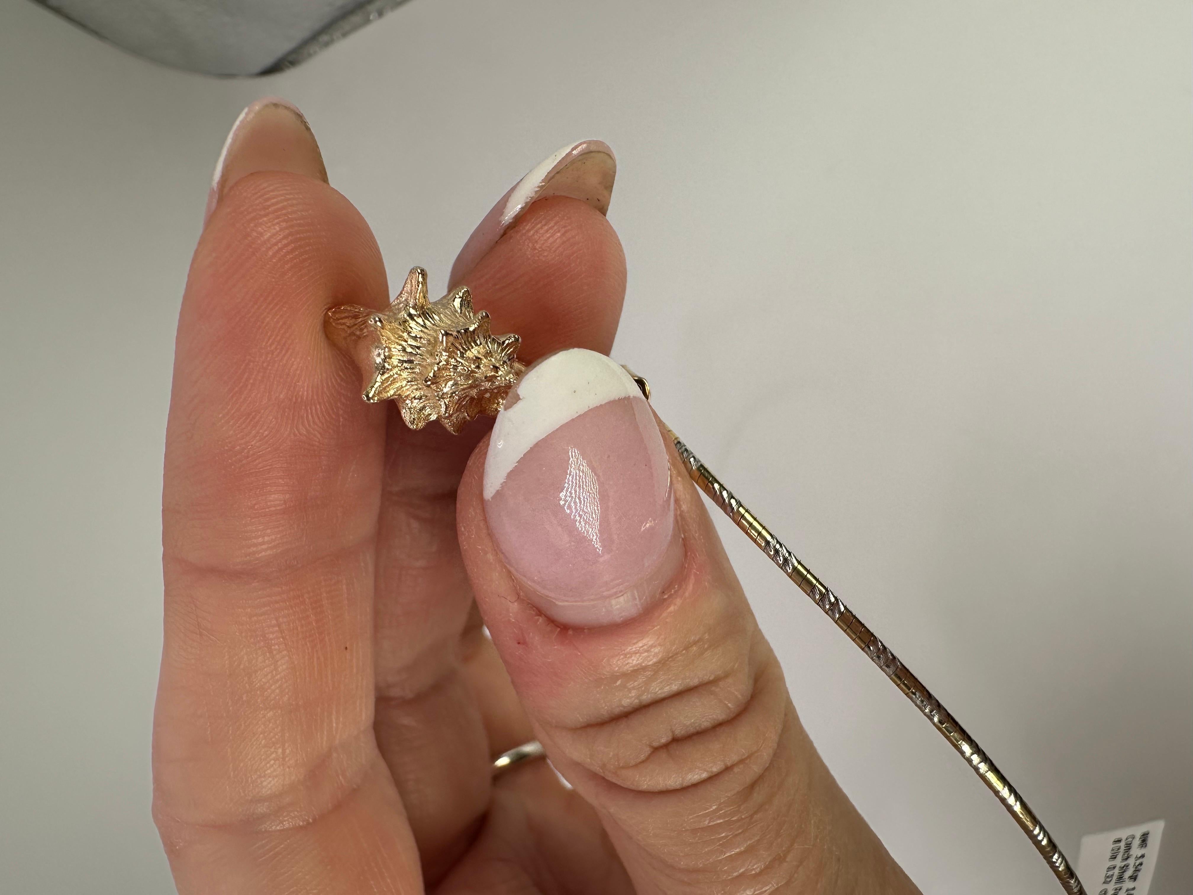 Conch Diamond pendant 14KT yellow gold Solid gold pendant fancy necklace For Sale 1