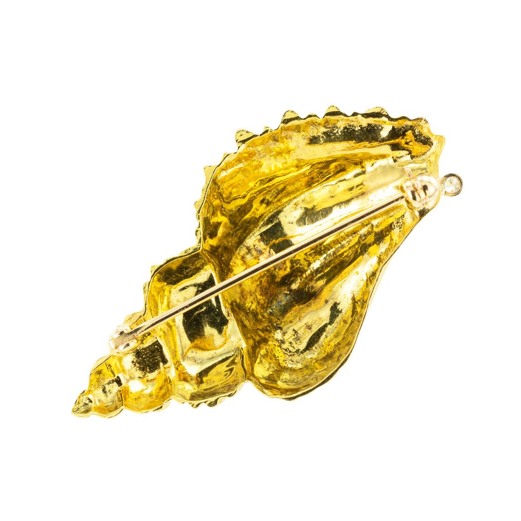 Muschel Diamant Gelbgold Brosche im Zustand „Gut“ in Los Angeles, CA