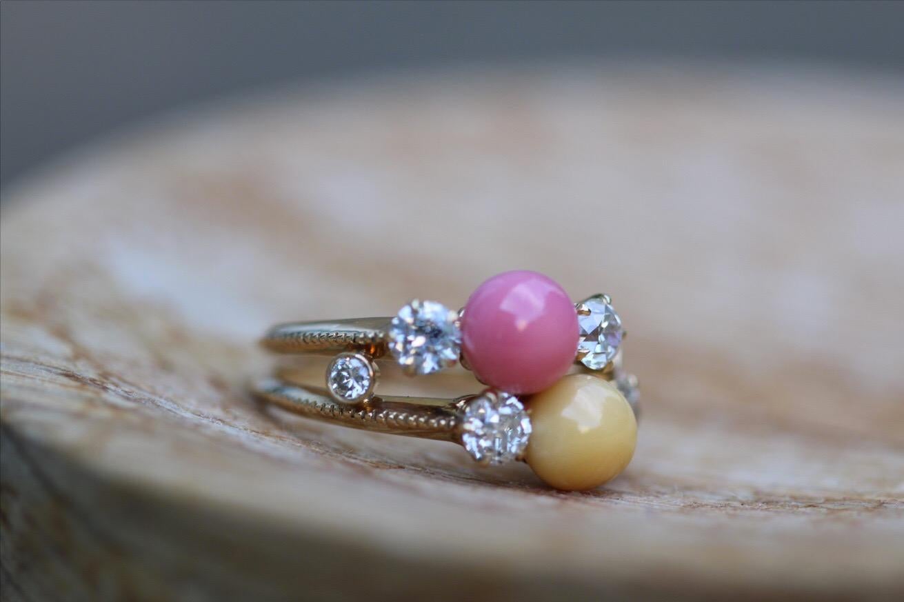 Conch Pearl and Diamond 18 Karat Gold Ring 2